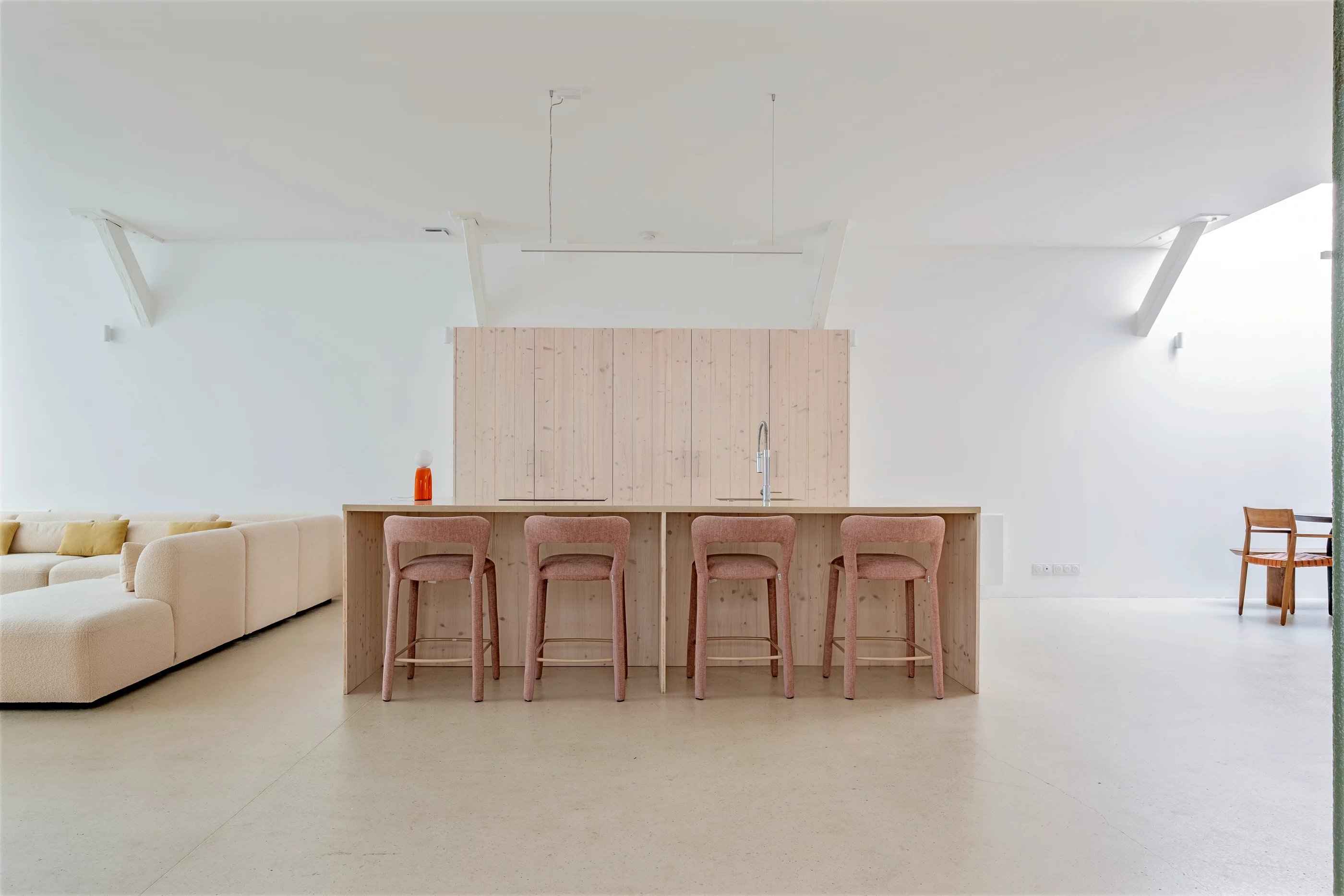 78e214e559b9bf097fe4c0ceb4a1e87c 0374fad80e 2800 original - Attribut alt par défaut.