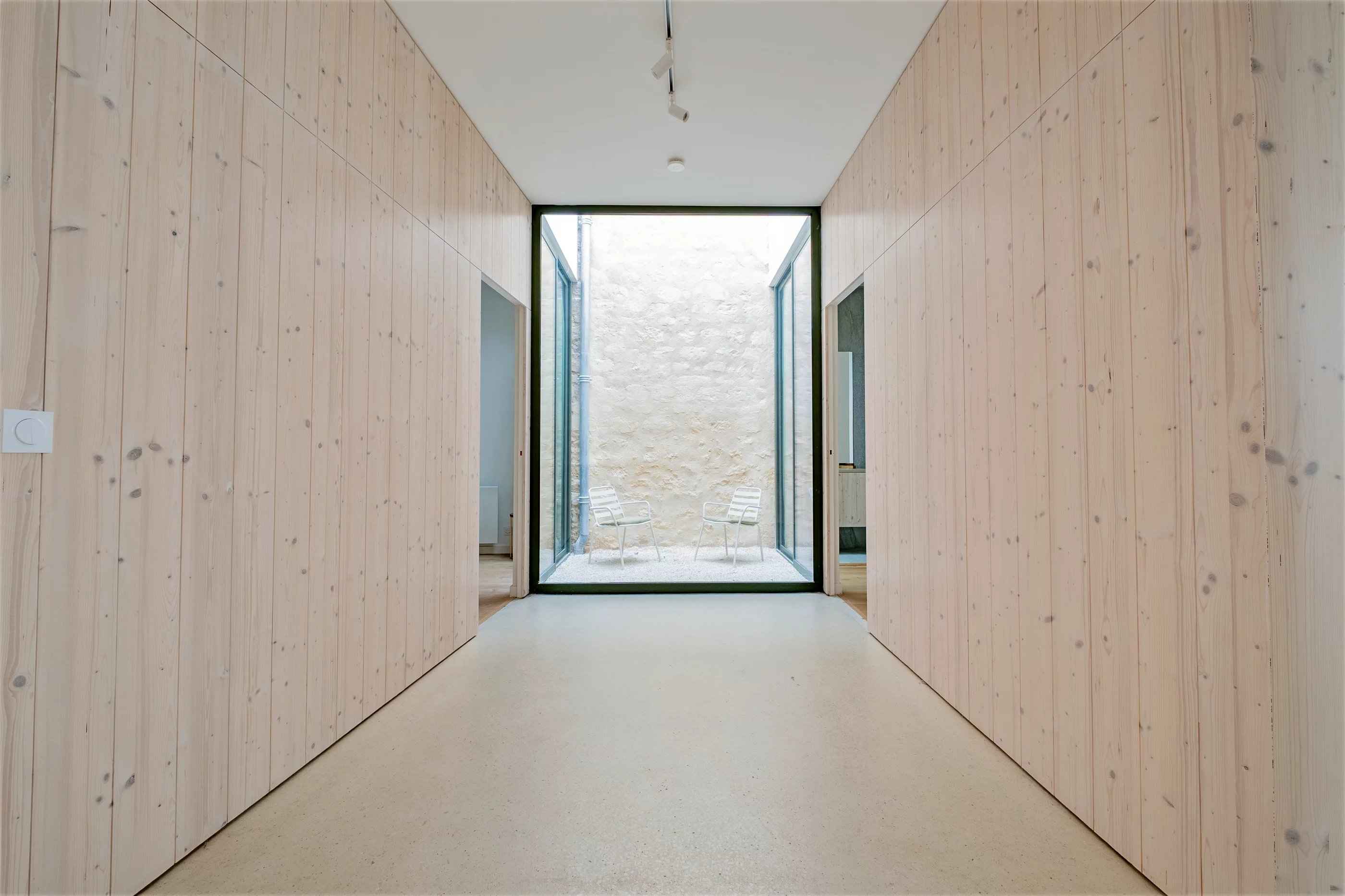 Fe1bf89190c9323bc0e9705b061a9903 56453b6f1c 2800 original - Attribut alt par défaut.