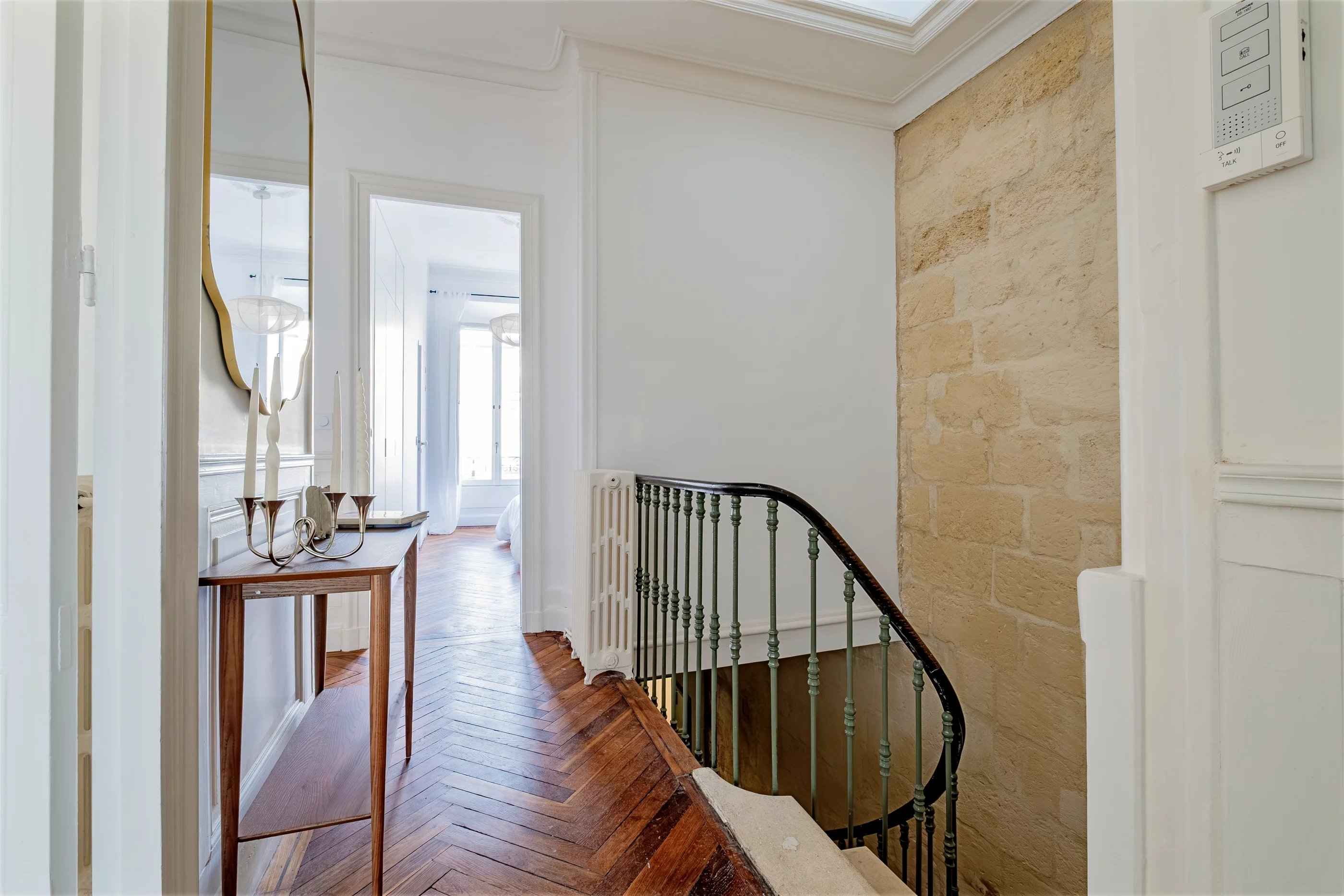 Dc9ccaf54a236c727c5e6a9936527f84 2bb723703d 2800 original - Attribut alt par défaut.