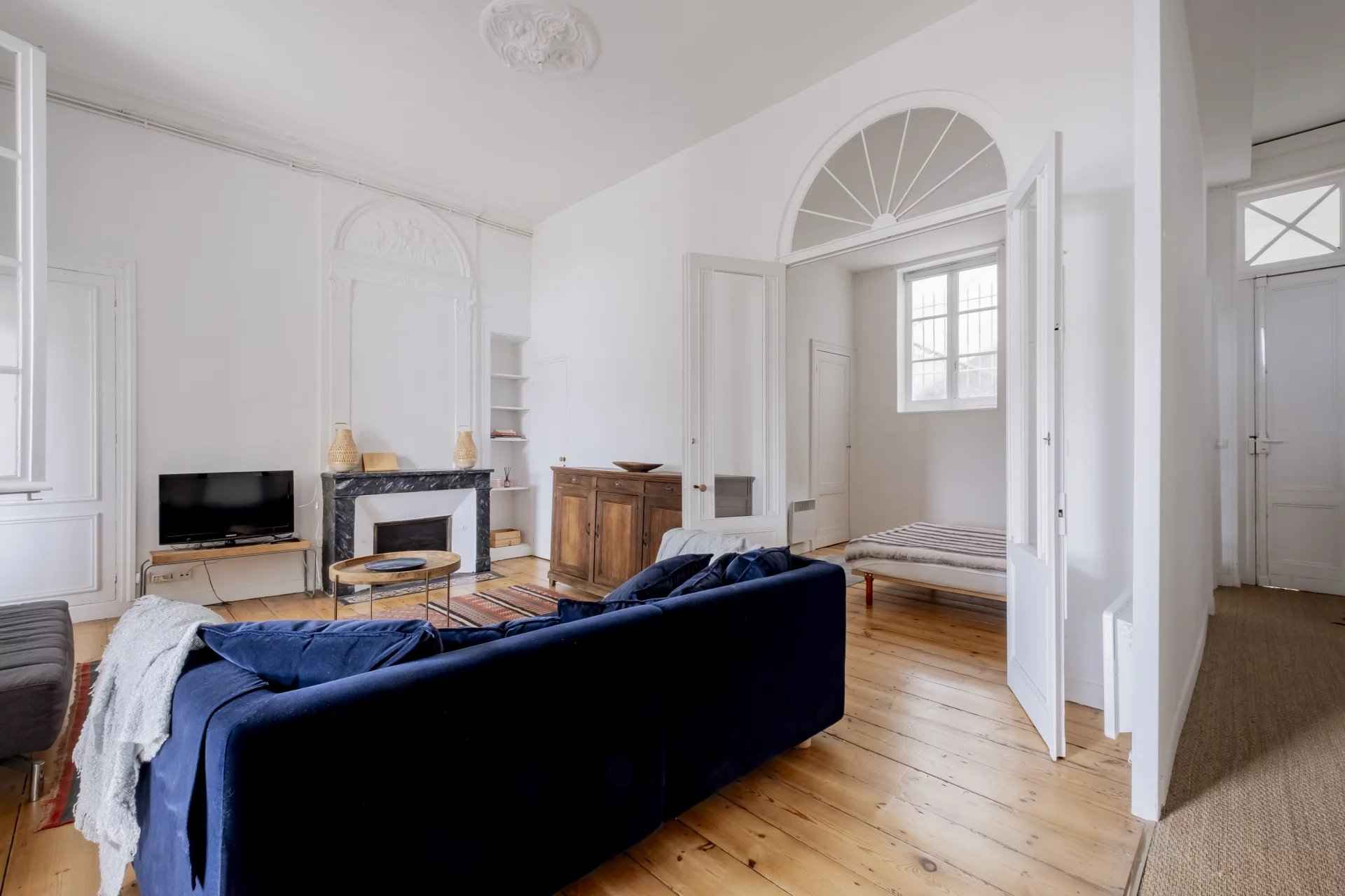 Bf960baedd7a0222bf47310b44829ea9 a91e85c4ad 1920 original - Attribut alt par défaut.