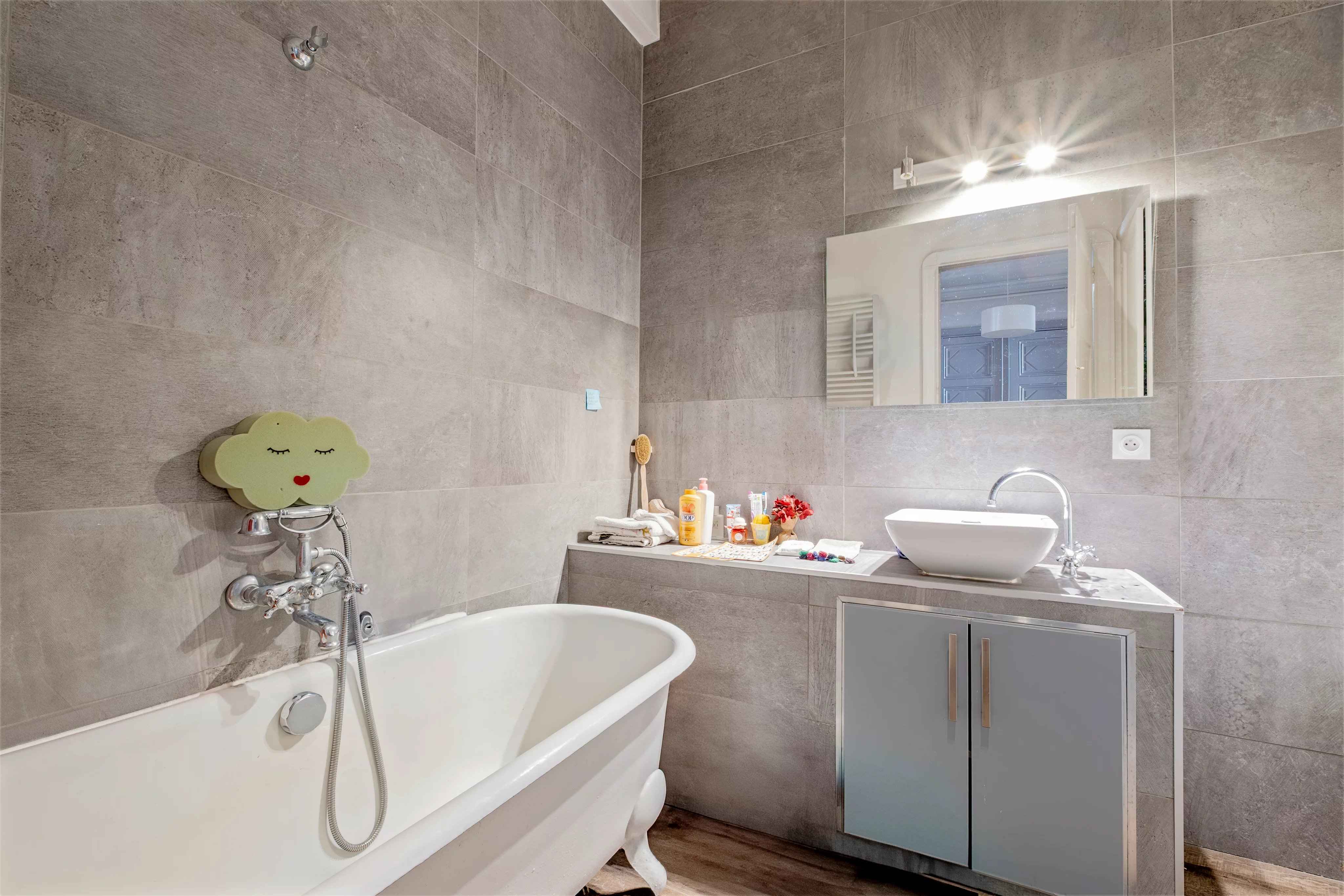 2f5dbed341701475b56b12006896a215 72040ee0b7 4096 original - Translation missing: en.helpers.application.image_tag.default_alt