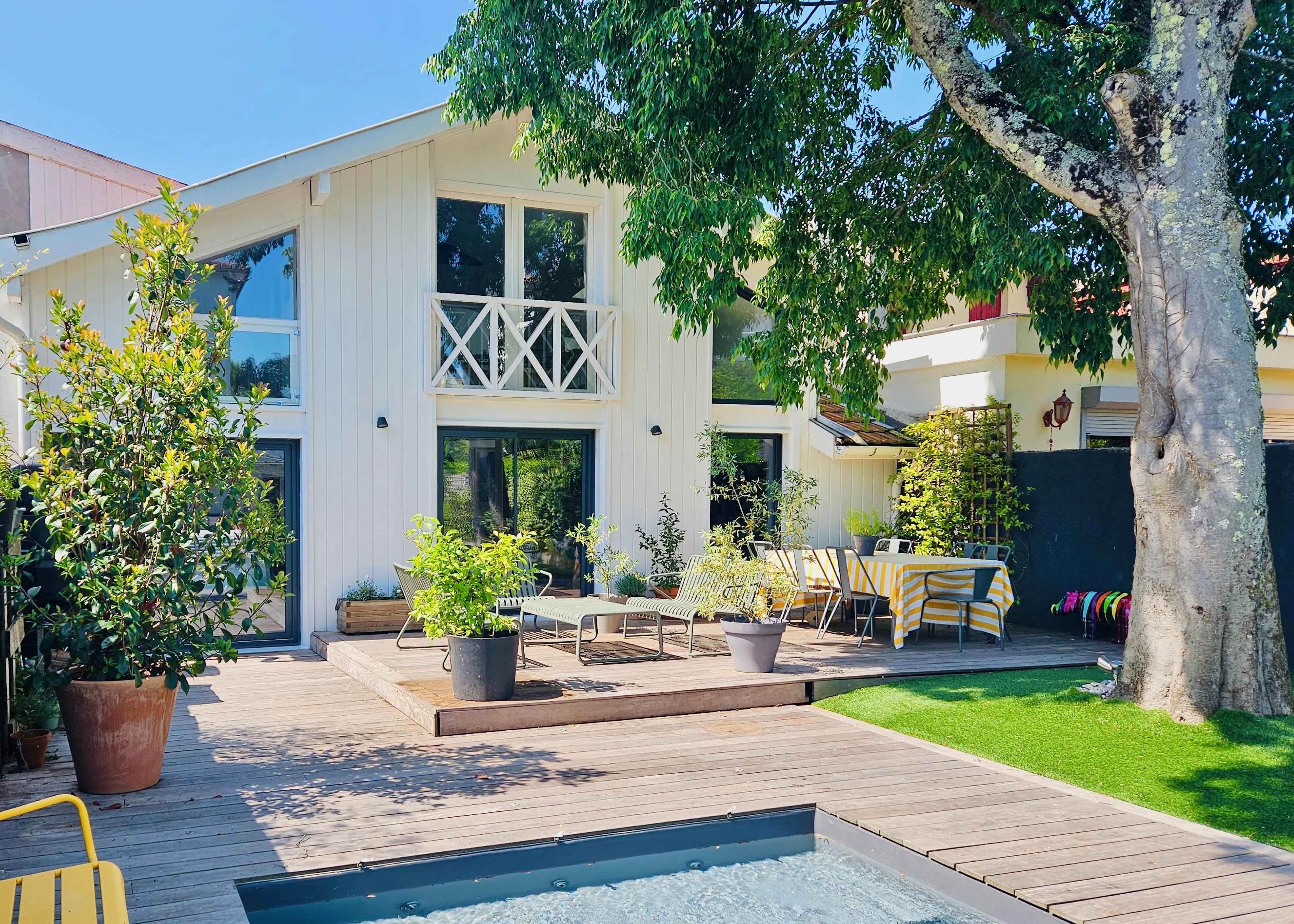 Maison %c3%a0 vendre de 196 m2 bordeaux - Translation missing: en.helpers.application.image_tag.default_alt