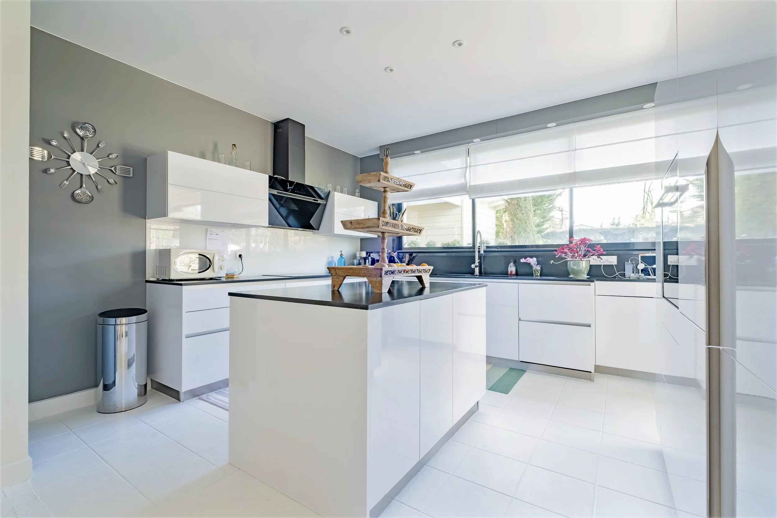 33091dba3552c97a9359816d2b93ca7f 0923c3d811 2500 original - Translation missing: en.helpers.application.image_tag.default_alt