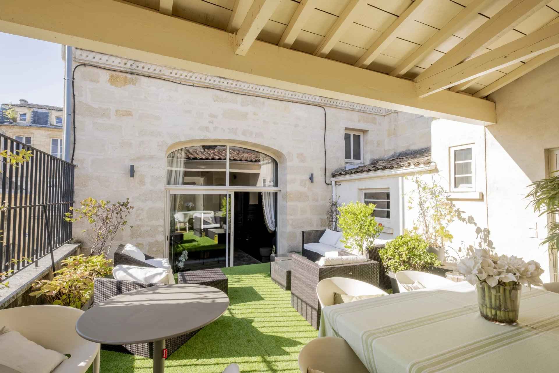 31cc94023a4bc15bc13f523b2cef1a6d 055c78f2d5 1920 original - Attribut alt par défaut.