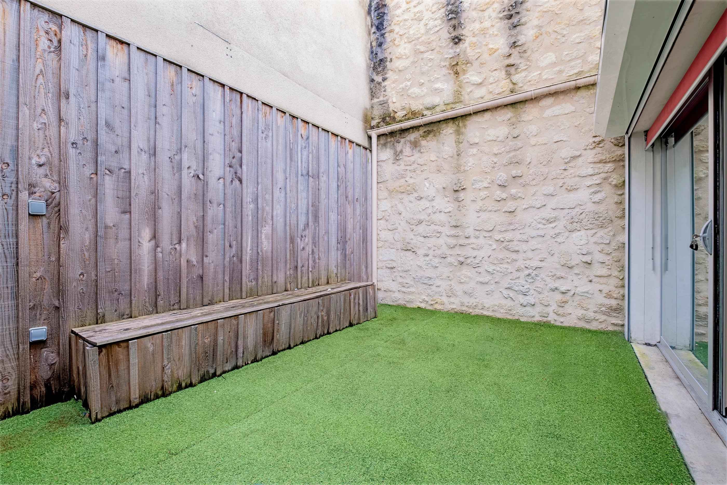 Abaacbaa462051e3a9f2c7c143d82662 4f0e3805e1 2800 original - Attribut alt par défaut.