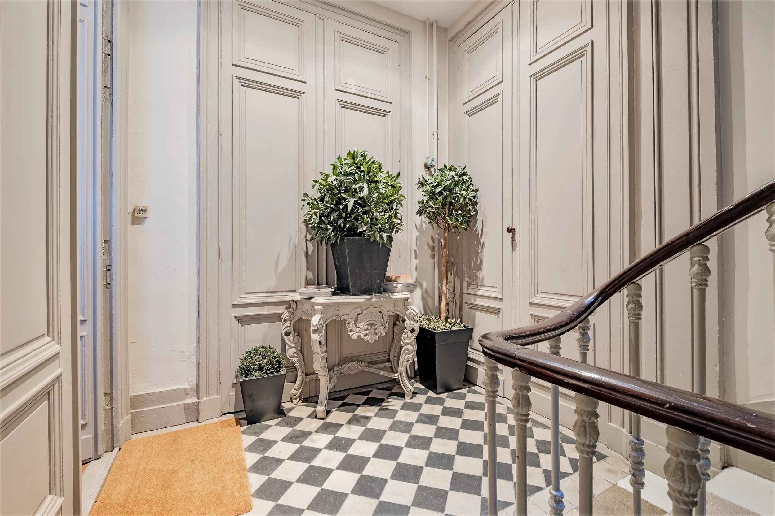 Ceb04ecfa14e09138424a9f16d86dd62 6e0a67a136 2500 original - Attribut alt par défaut.