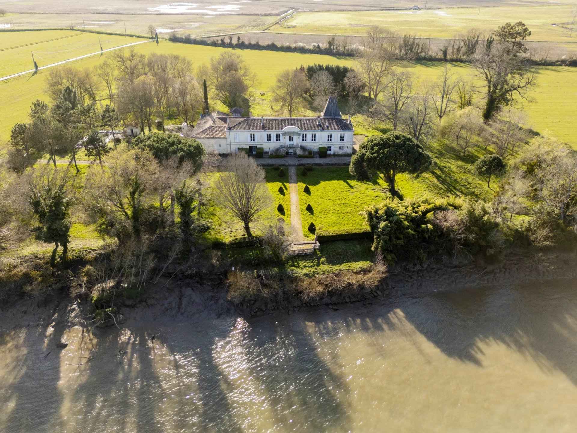 792de7cd09e9eeeb82c3baa391f6c00b f65112c5ea 1920 original - Translation missing: en.helpers.application.image_tag.default_alt