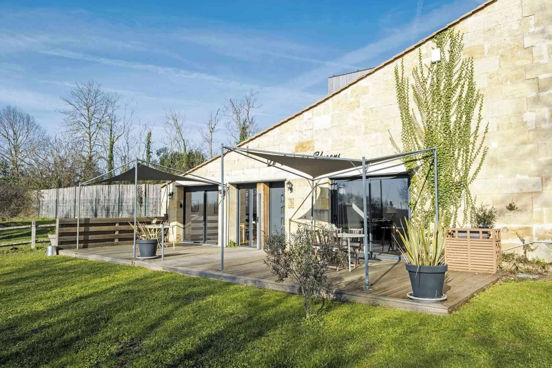 08cc026fe7618ecba648cfcaac47817a e2c13fbd61 1920 original - Attribut alt par défaut.