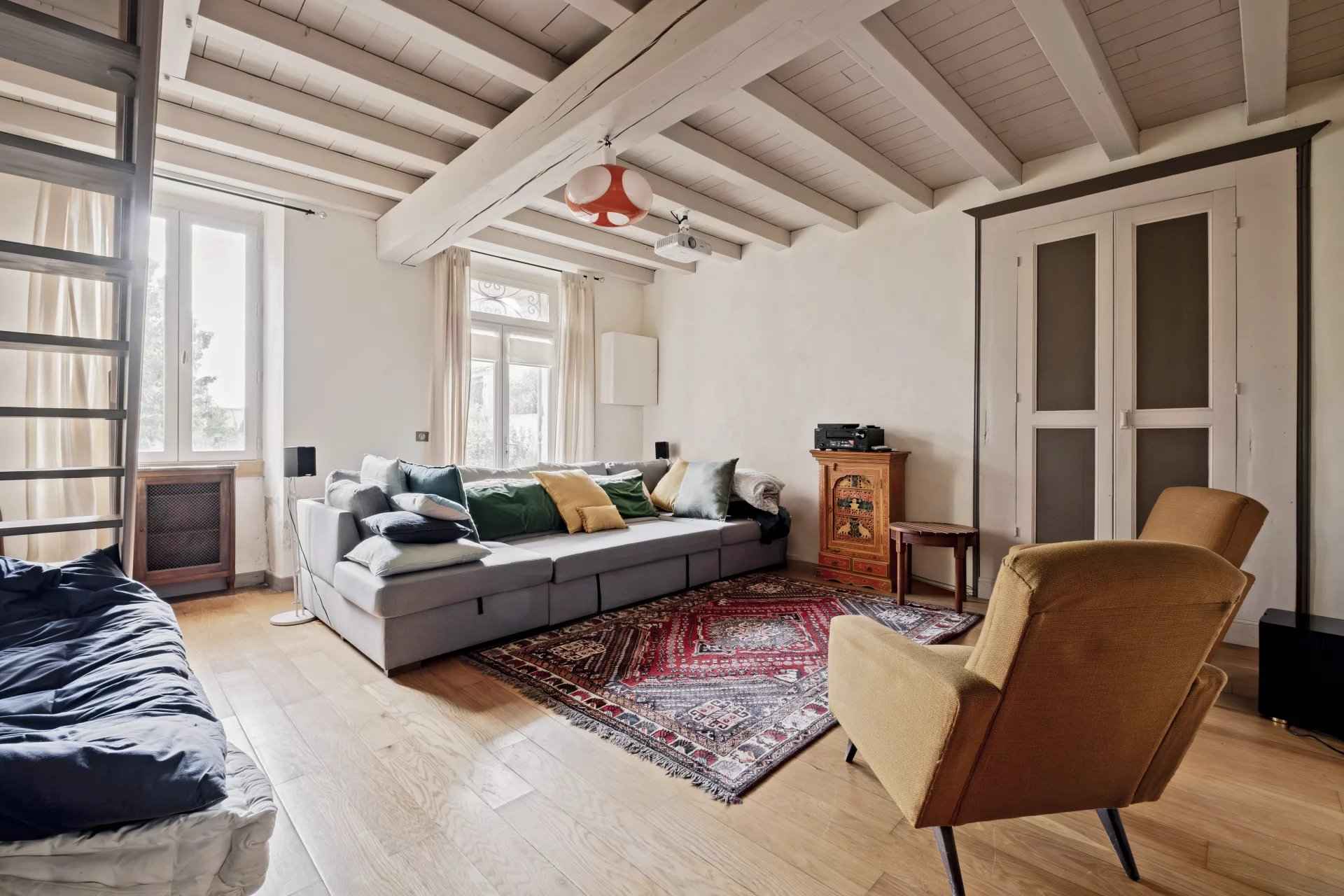 F4d2b54b136c933c98dc616807d0173b c22b17e071 1920 original - Attribut alt par défaut.