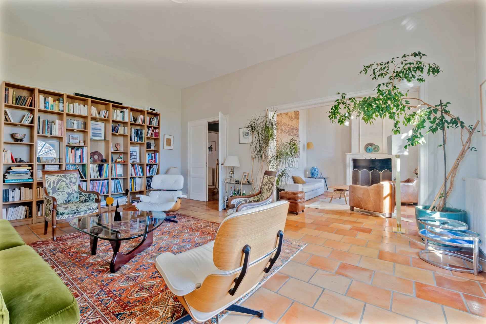 E408be25a2a75f29a05cf7e0d42a2c90 7482f860db 1920 original - Attribut alt par défaut.