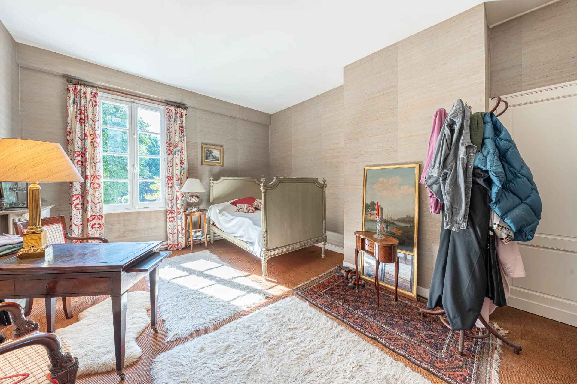 Fb41316fb646ebf1f3a98c7e428f79f7 68d3c51201 1920 original - Attribut alt par défaut.