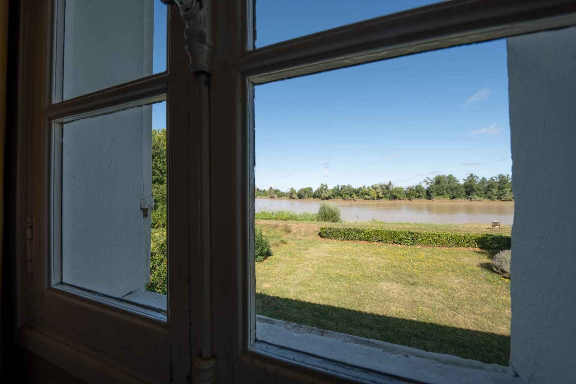 D9ca3e1e93bf9f0ca76b17bb4dbe292b 660c67f61d 1920 original - Attribut alt par défaut.