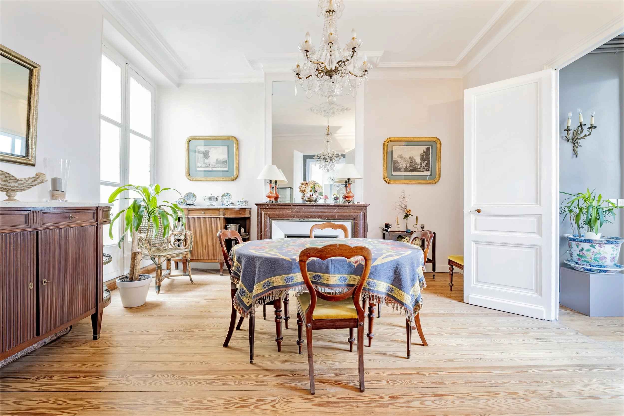 A899f6066dbddfb46e6220ac492f946f 93b8c5b45f 2500 original - Translation missing: en.helpers.application.image_tag.default_alt