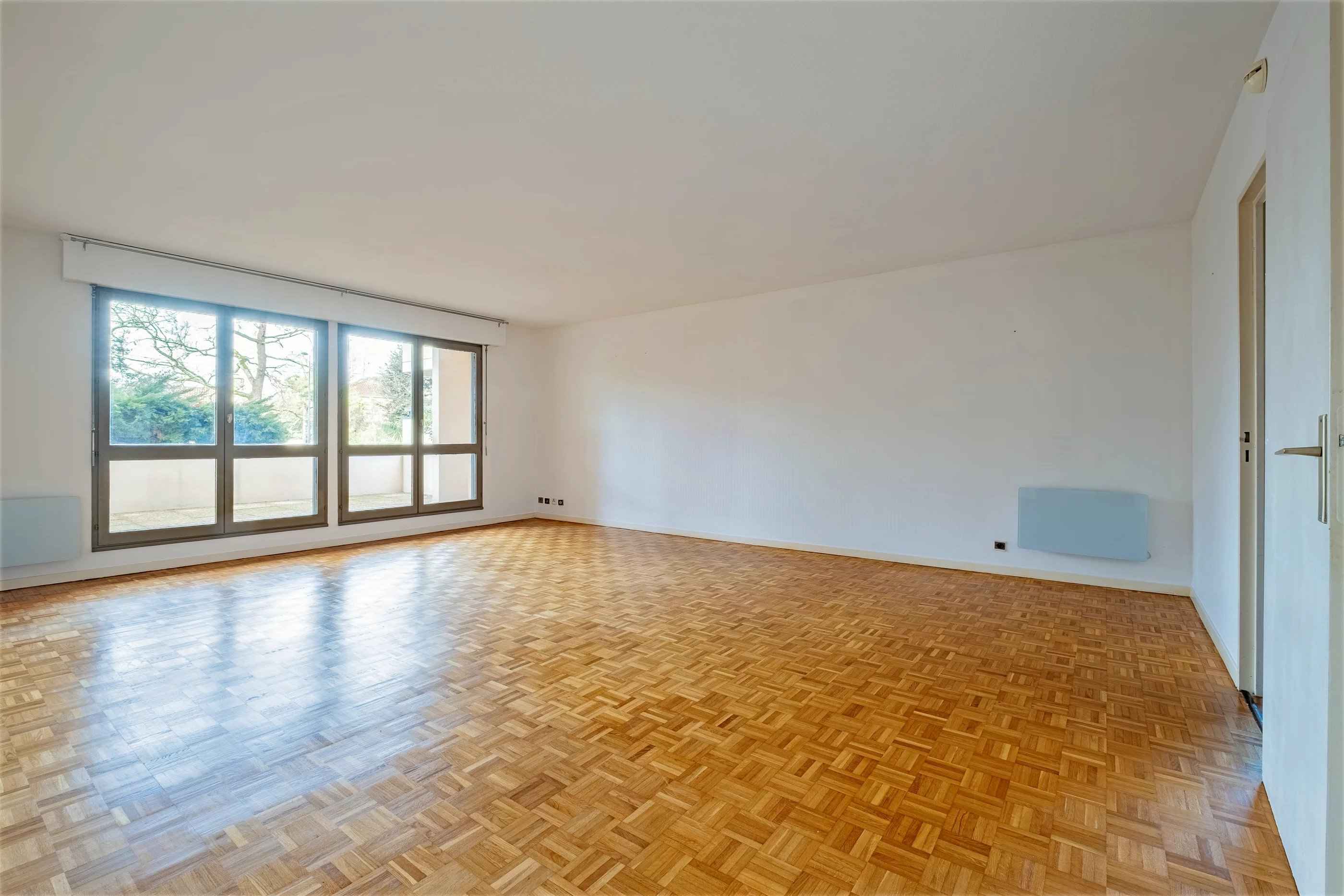 9aa2626b590ba3740e8abfba88686097 c493c30f27 2800 original - Translation missing: en.helpers.application.image_tag.default_alt