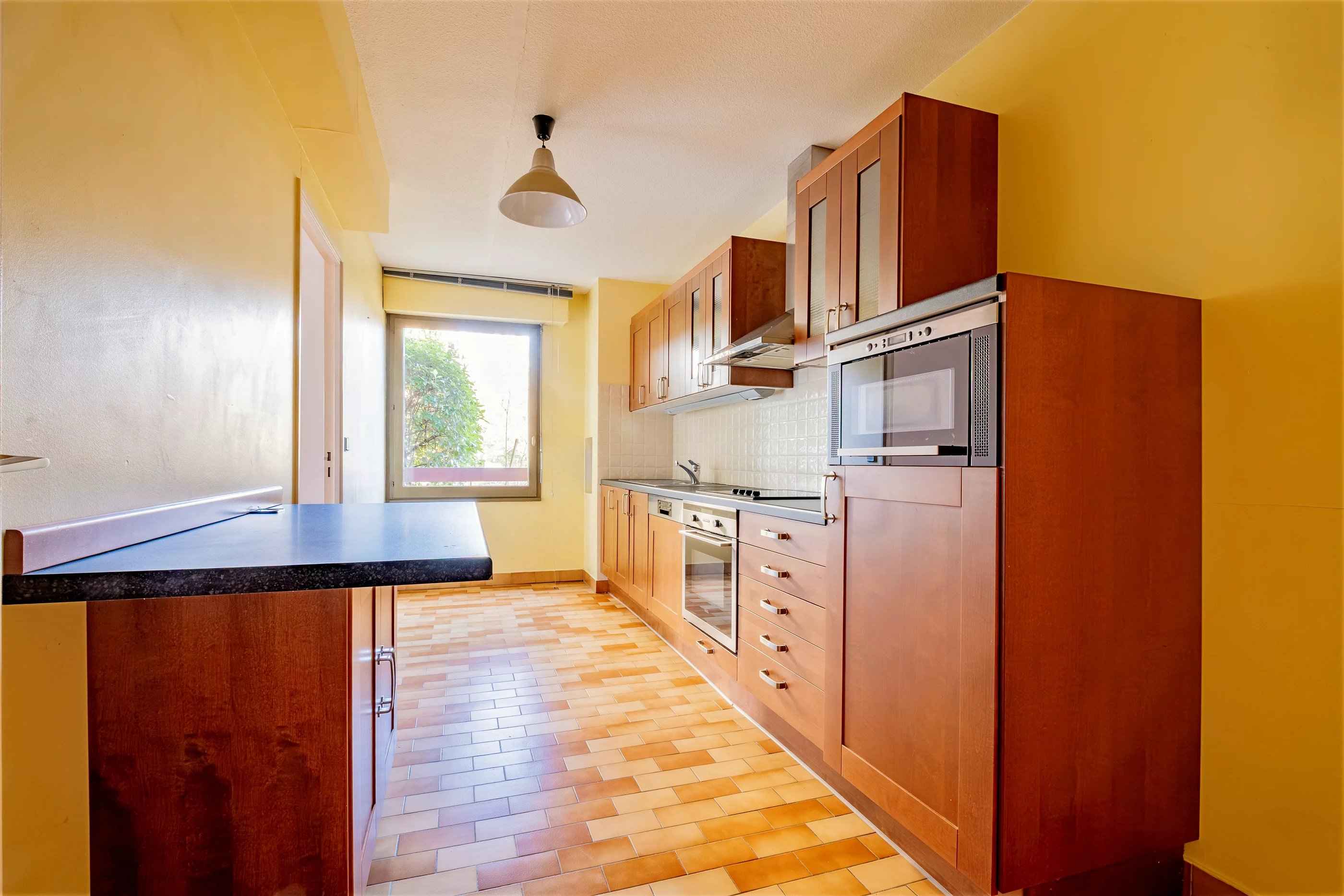 B9477d12cbe6a47905e8af29825c797b 0ee03671ec 2800 original - Translation missing: en.helpers.application.image_tag.default_alt