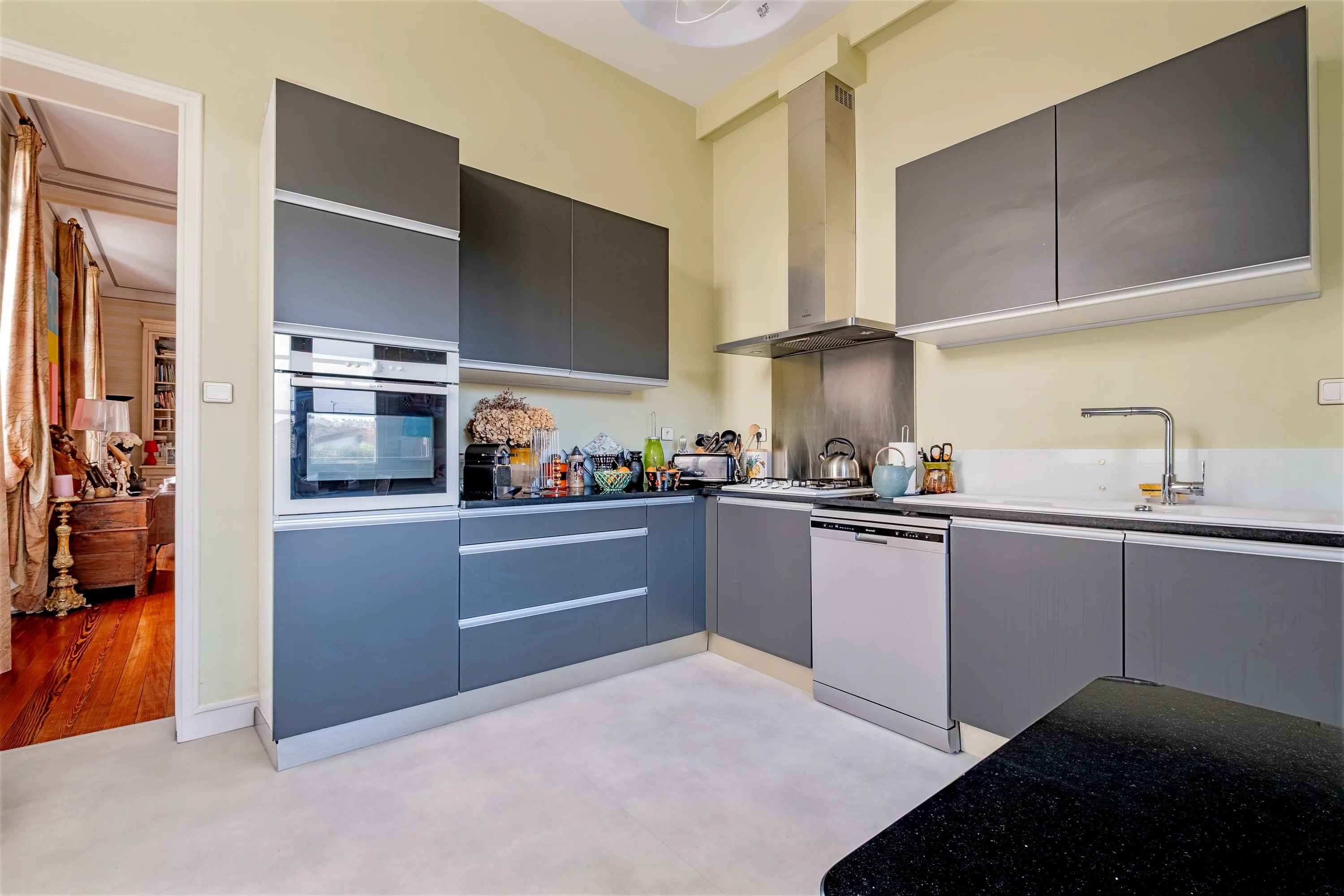 379bd679cc554dcff3765314f446ece5 4ae61694c8 3000 original - Translation missing: en.helpers.application.image_tag.default_alt