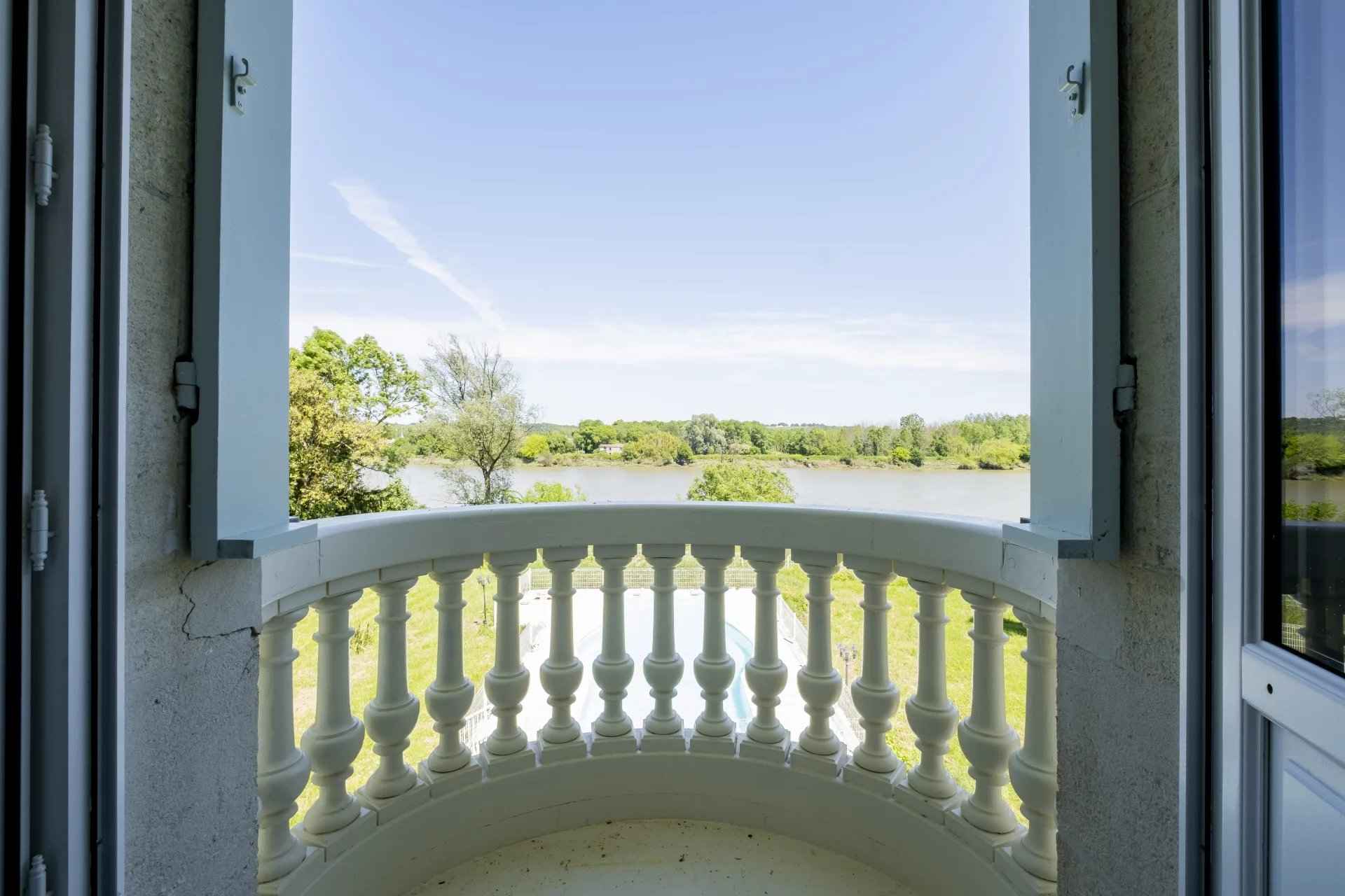 Fac01dc52bdfbcec1a9d0541dbbcebcc 01ec67713c 1920 original - Attribut alt par défaut.