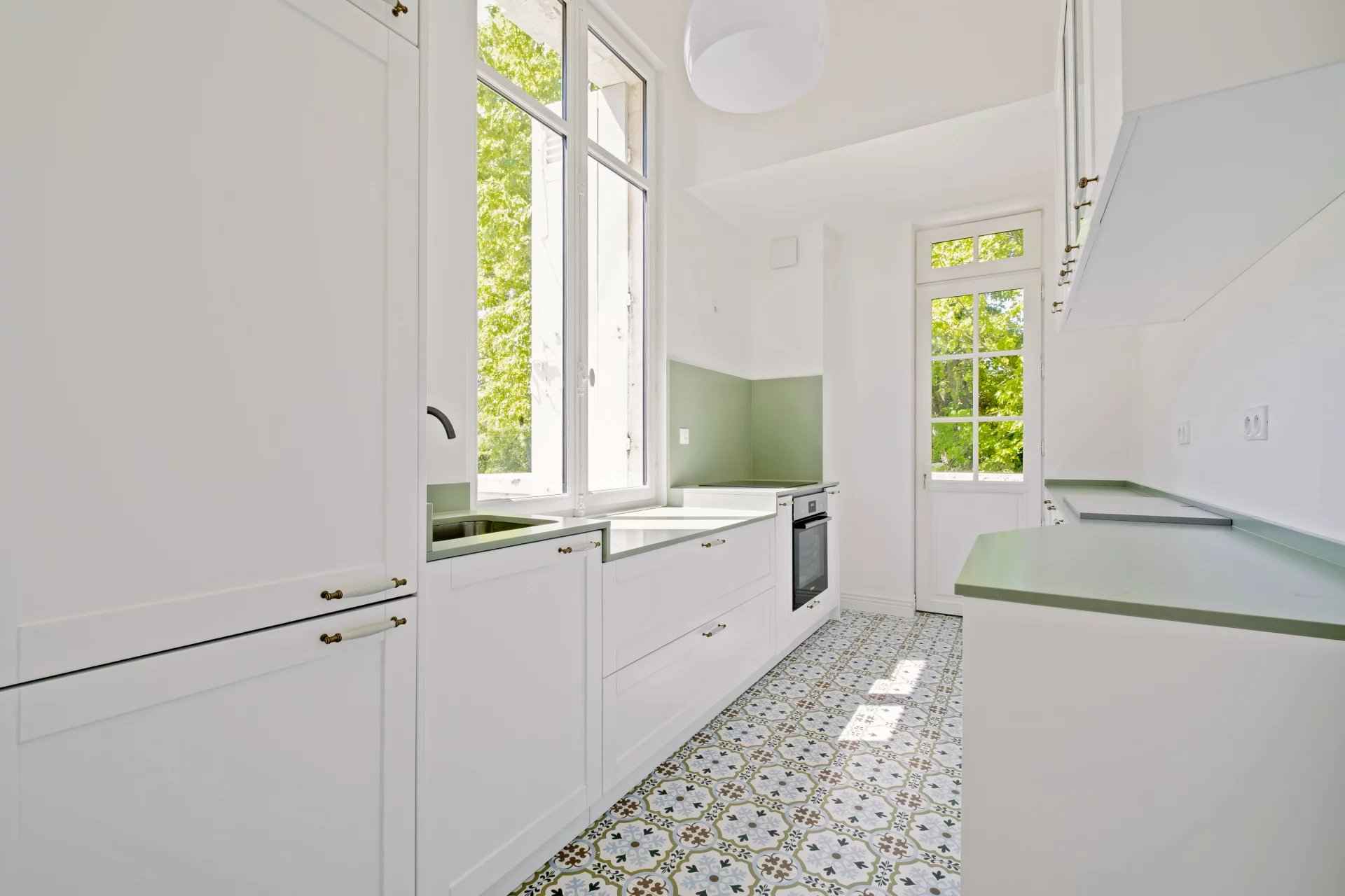 241da16d883ce0bbe59a6a9fac280b14 0969c28ce4 1920 original - Attribut alt par défaut.