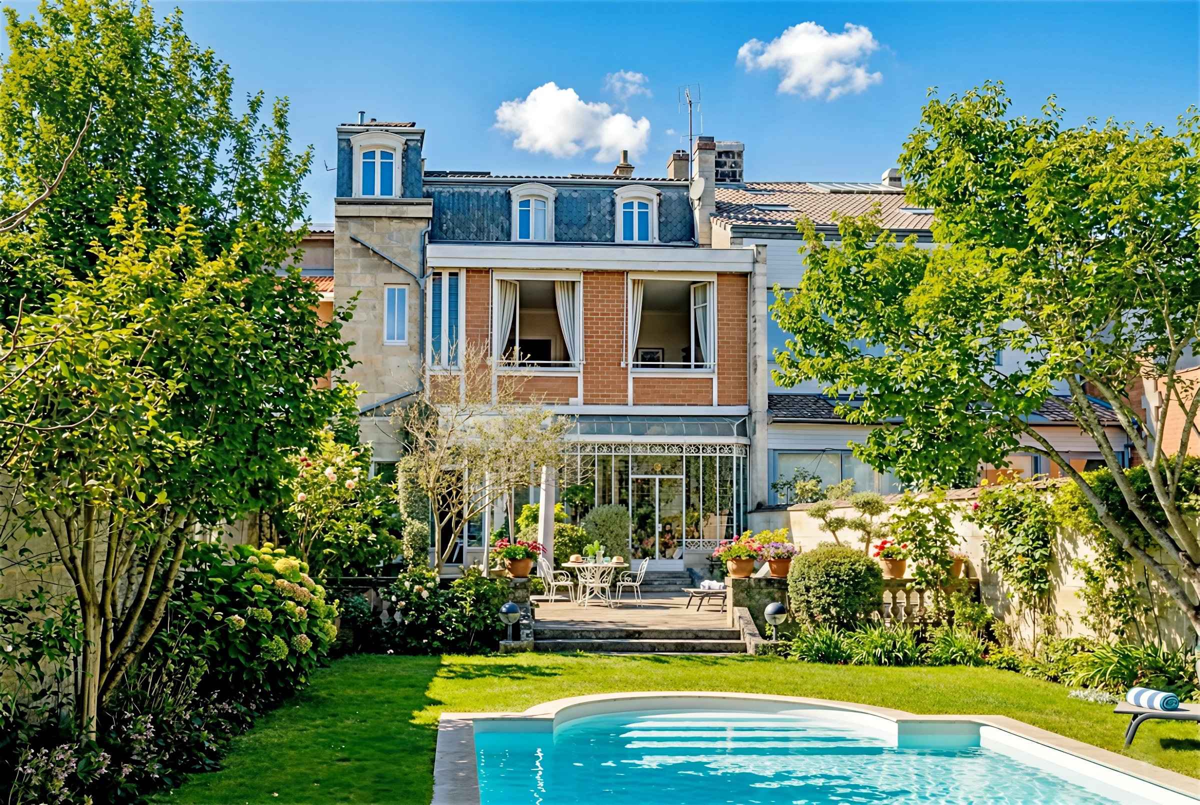 Maison à vendre de 346 m² Bordeaux Barrière Judaique
