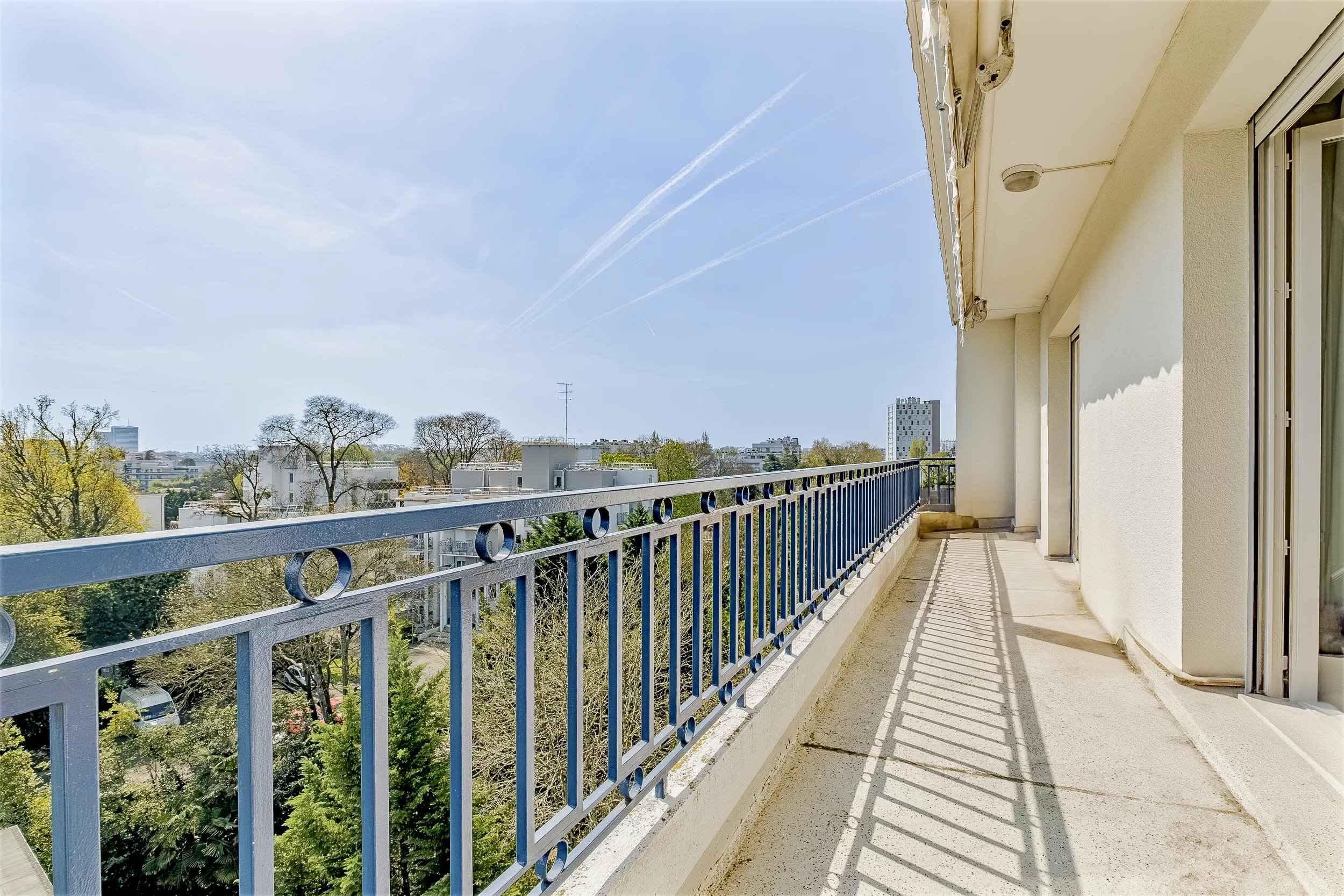 Cf5df516908d06ffabd97bcc9bfa7c7f 4d32d82d90 2500 original - Attribut alt par défaut.