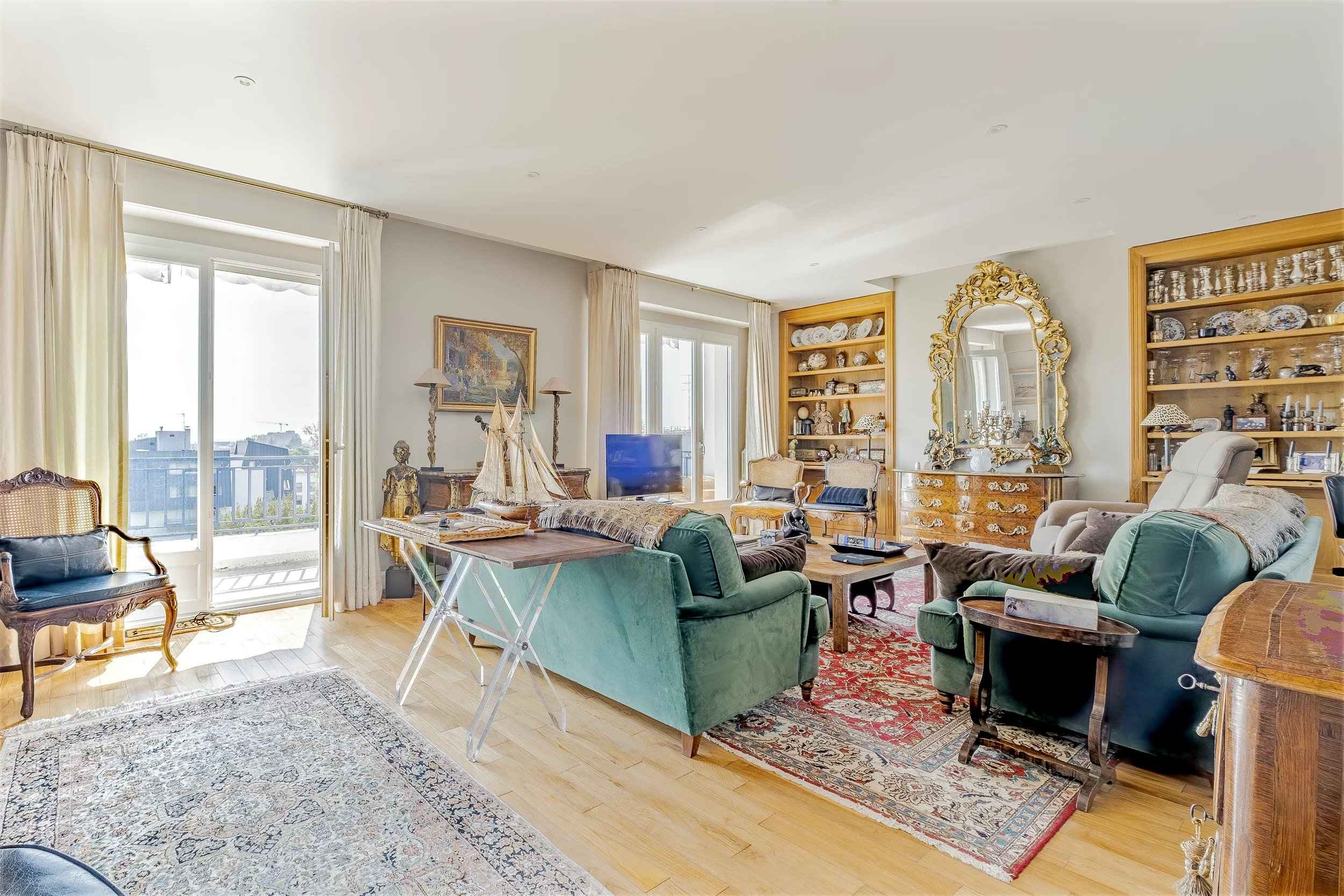 942c47e5208deb626de513b9771e2280 501cf20c97 2500 original - Attribut alt par défaut.