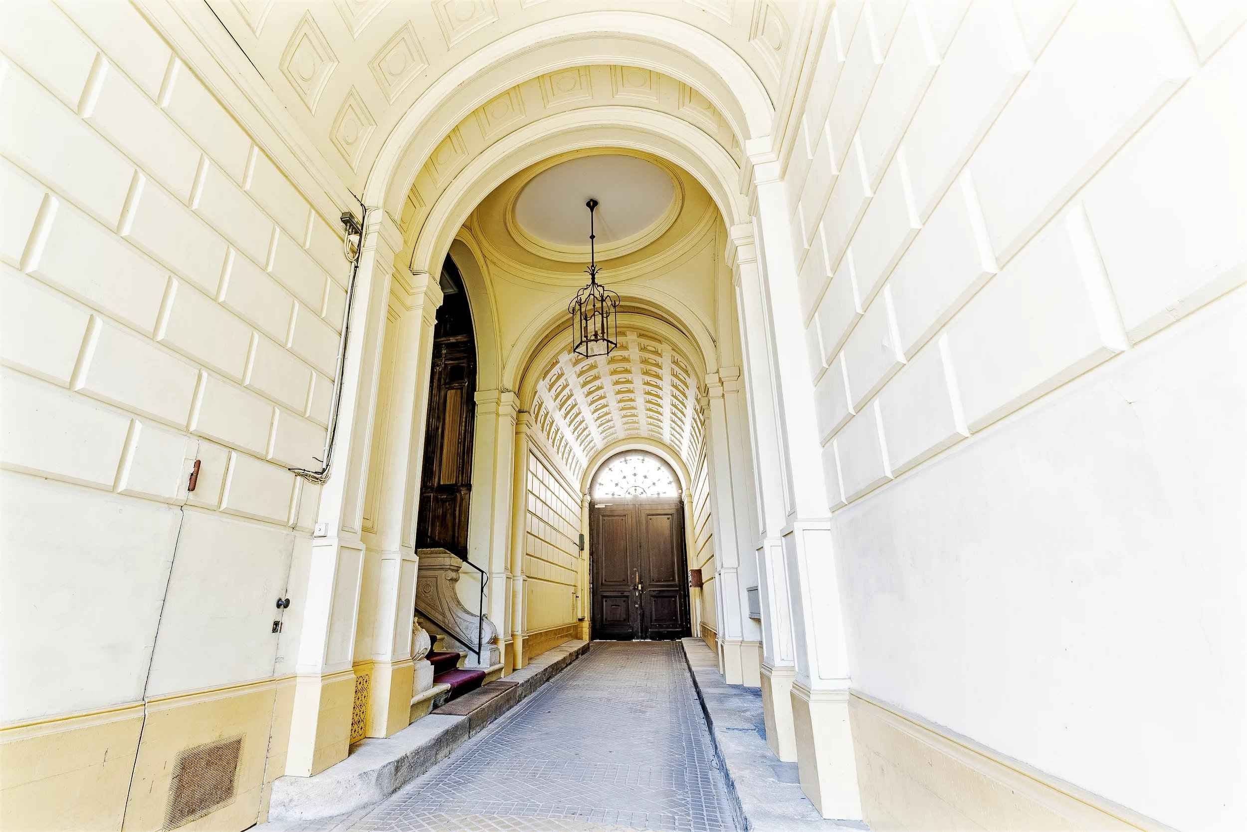 B73412315954e67fb10fb4cf0b26f008 f18c0a94af 2500 original - Translation missing: en.helpers.application.image_tag.default_alt