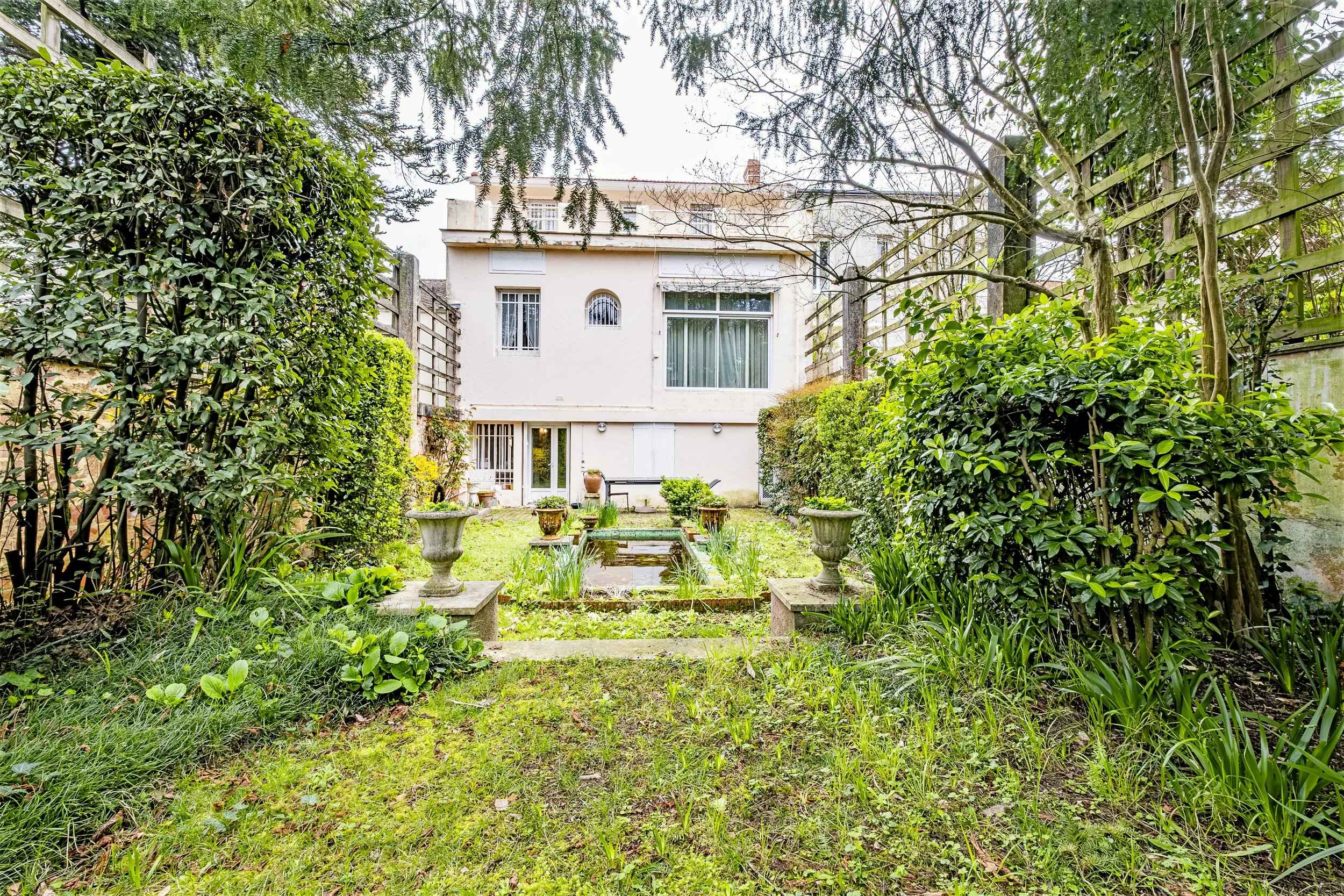 176125bb68a137a82d9169f3cc9fe244 39bc7b3cac 2500 original - Translation missing: en.helpers.application.image_tag.default_alt