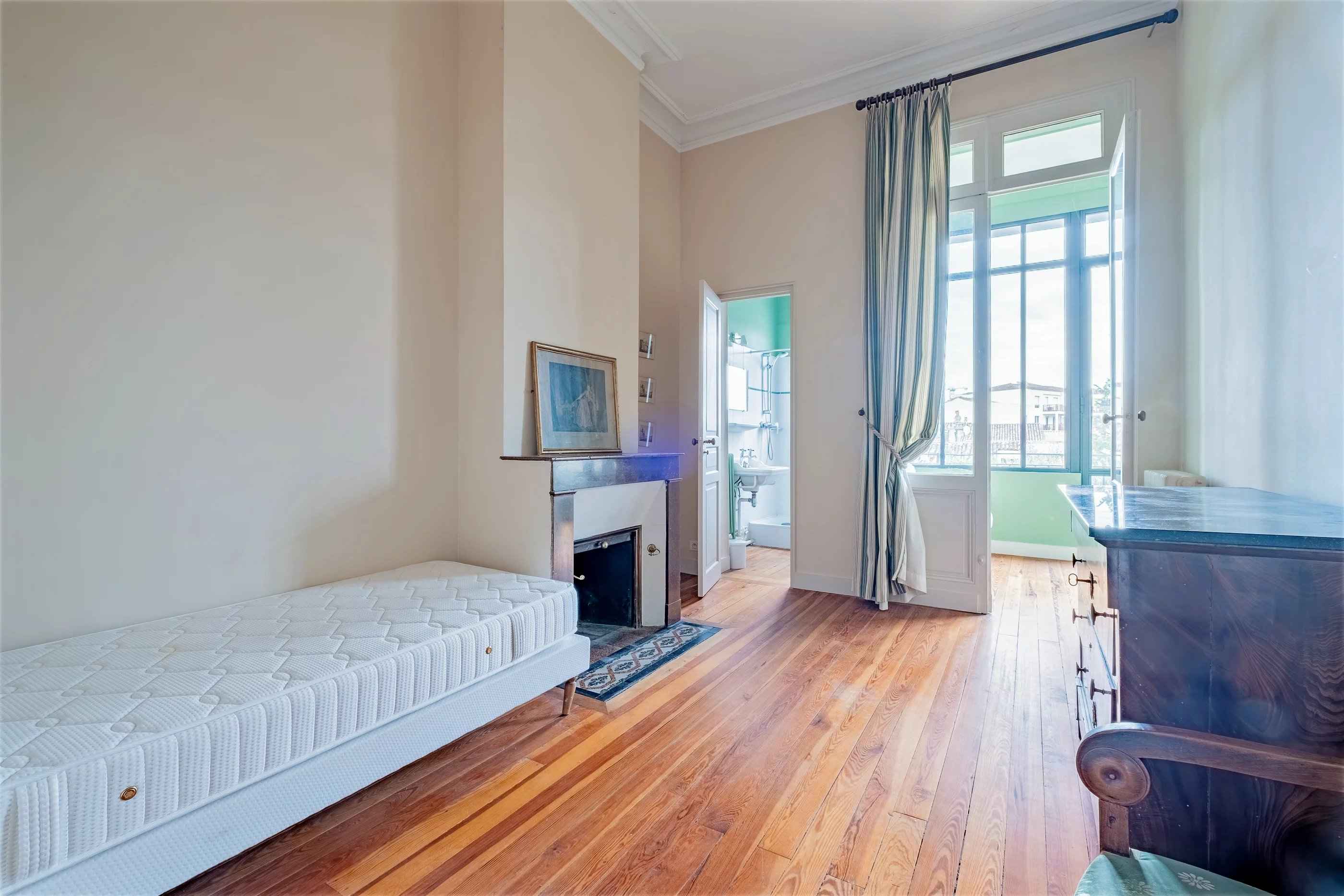 089b2bd41c71b8cd6615ba138ab37fd8 c1b6fb0f79 2800 original - Translation missing: en.helpers.application.image_tag.default_alt