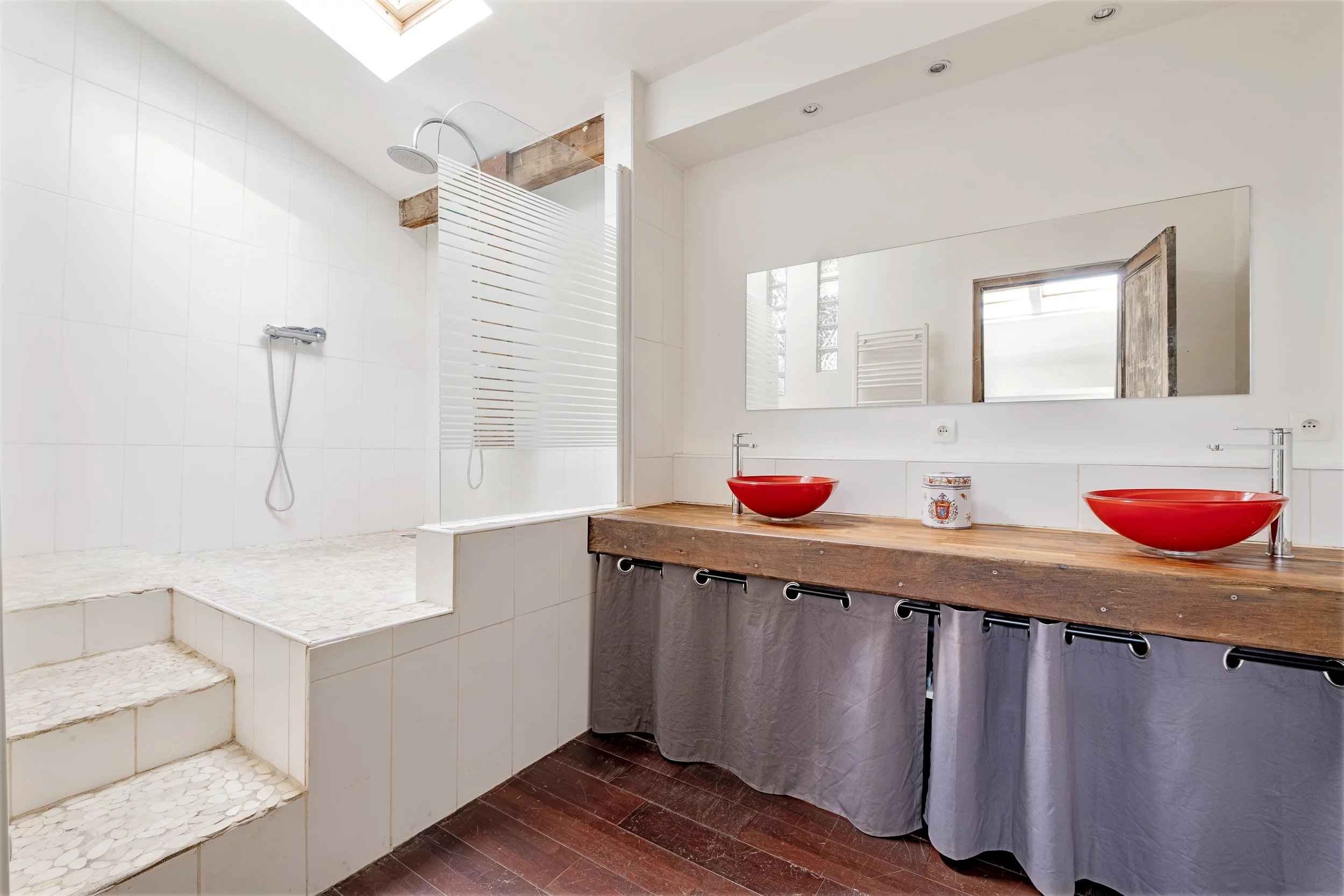 29e54cf6ad193341aa5b781b52f10412 819cd30ee2 2500 original - Translation missing: en.helpers.application.image_tag.default_alt