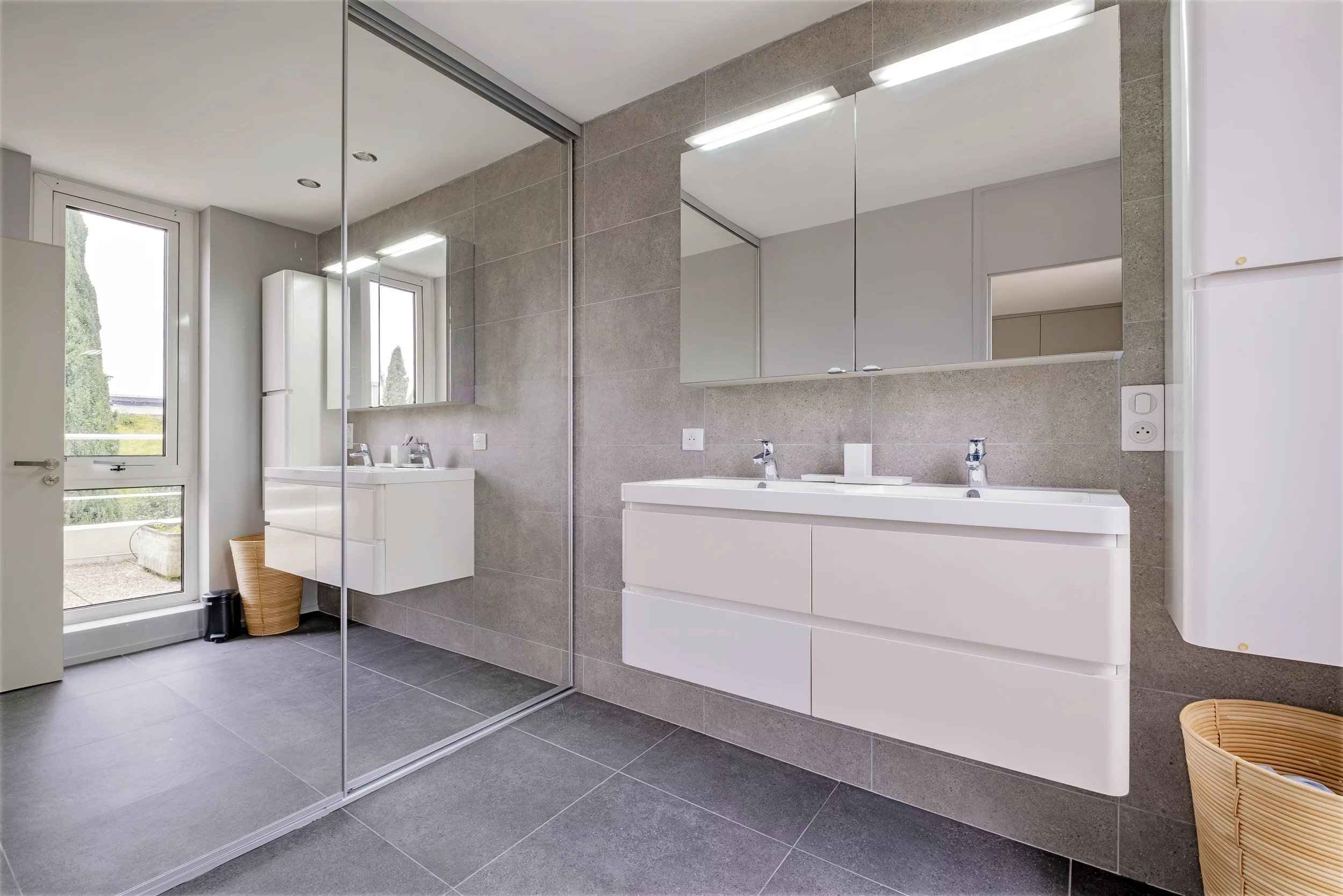 F2b00b180b8028d04c7321ea945b1b99 ecba972f0f 2500 original - Translation missing: en.helpers.application.image_tag.default_alt