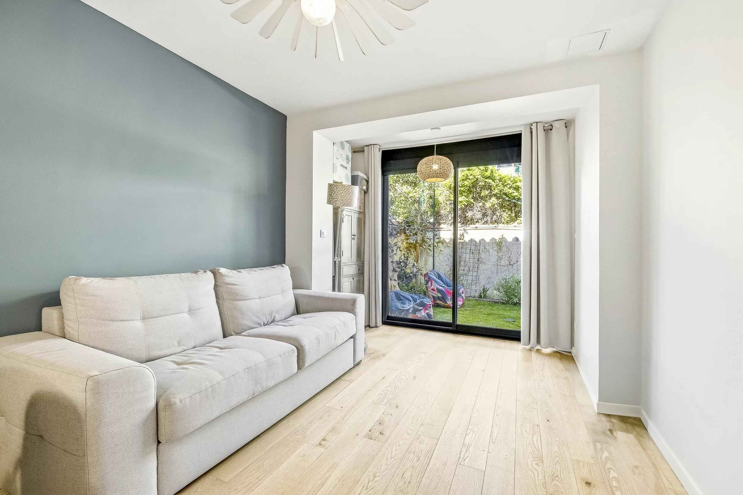 4f0667a93ee5b277fe824cc3eb5a2a3d 345ce205df 2500 original - Attribut alt par défaut.