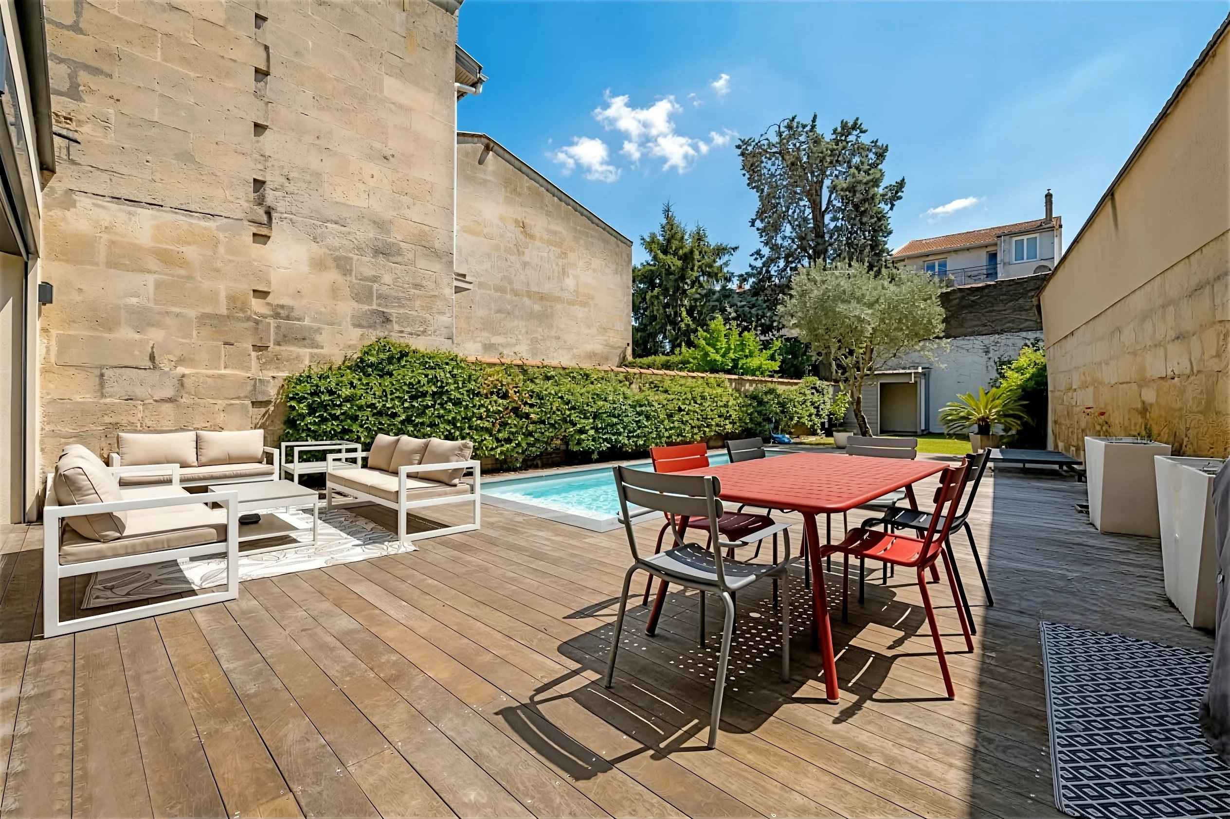 Maison à vendre de 300 m² Bordeaux Saint-Genès