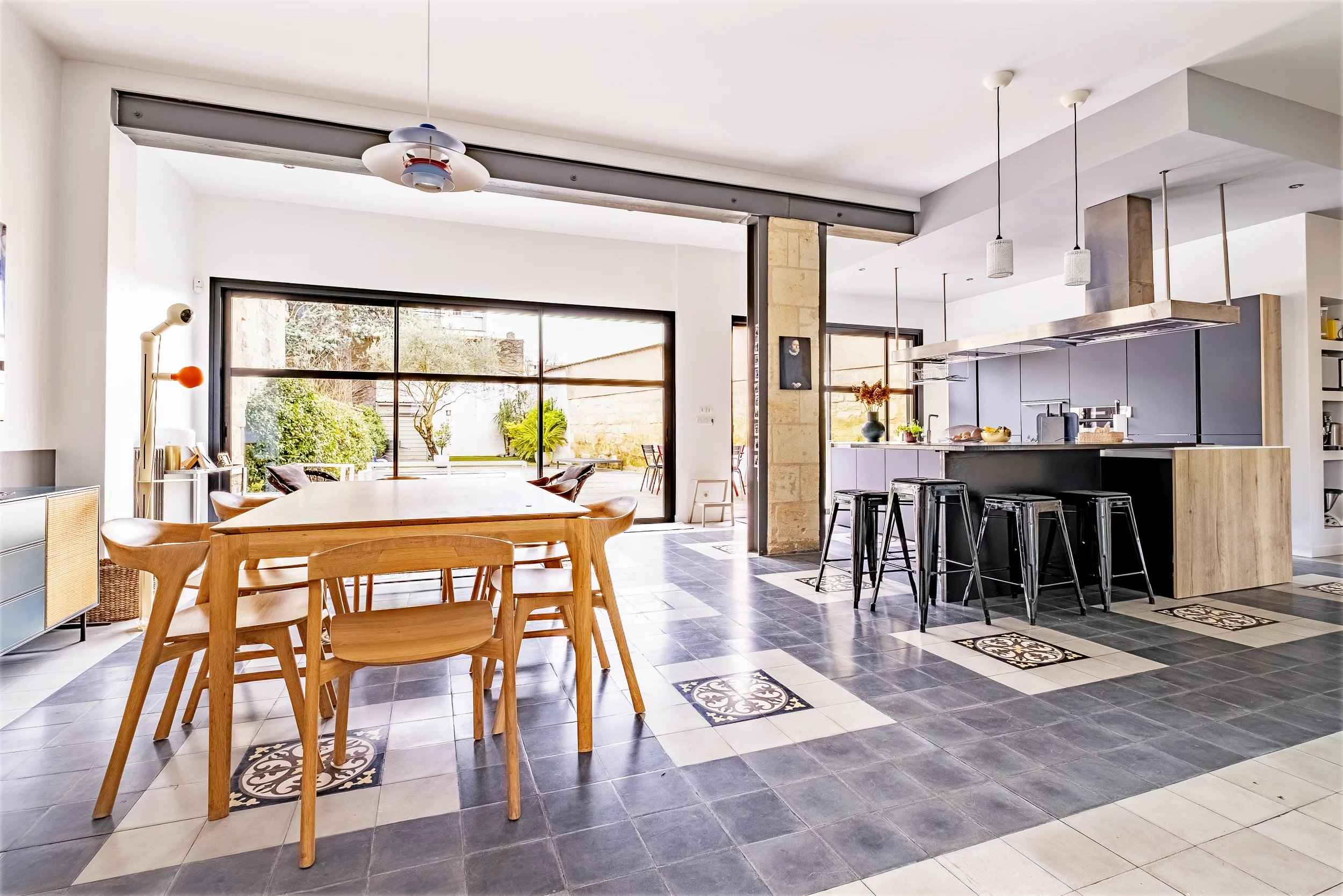 92b88af80f5c4b2b4df1ca16a187e295 8e8f95c7cf 2500 original - Attribut alt par défaut.