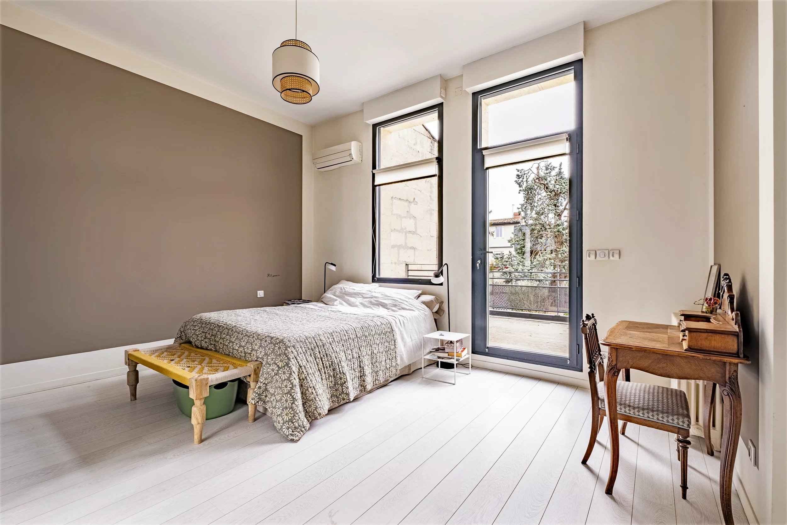 7ea963dc66caa6e5c94314a917a1def4 d2825de521 2500 original - Attribut alt par défaut.