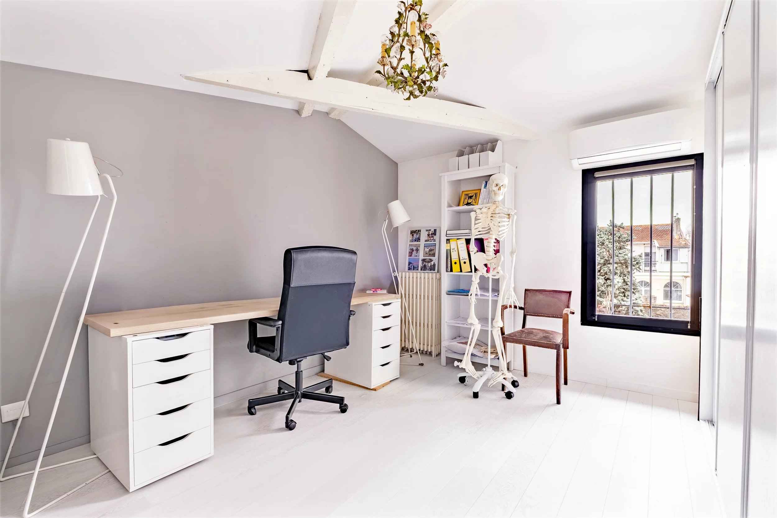 Fa5a39d42f9f1551353c46bfd027a15b b6a65d414f 2500 original - Attribut alt par défaut.