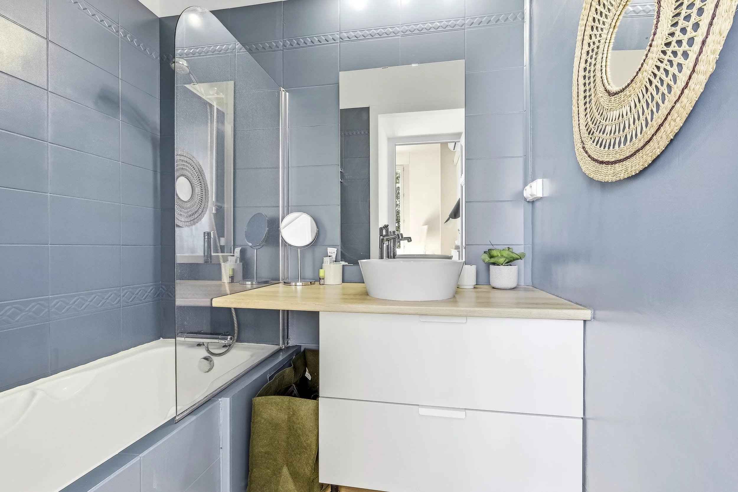 95653d9da753f759862f0d0b18622fd3 f9fc36fc93 2500 original - Attribut alt par défaut.