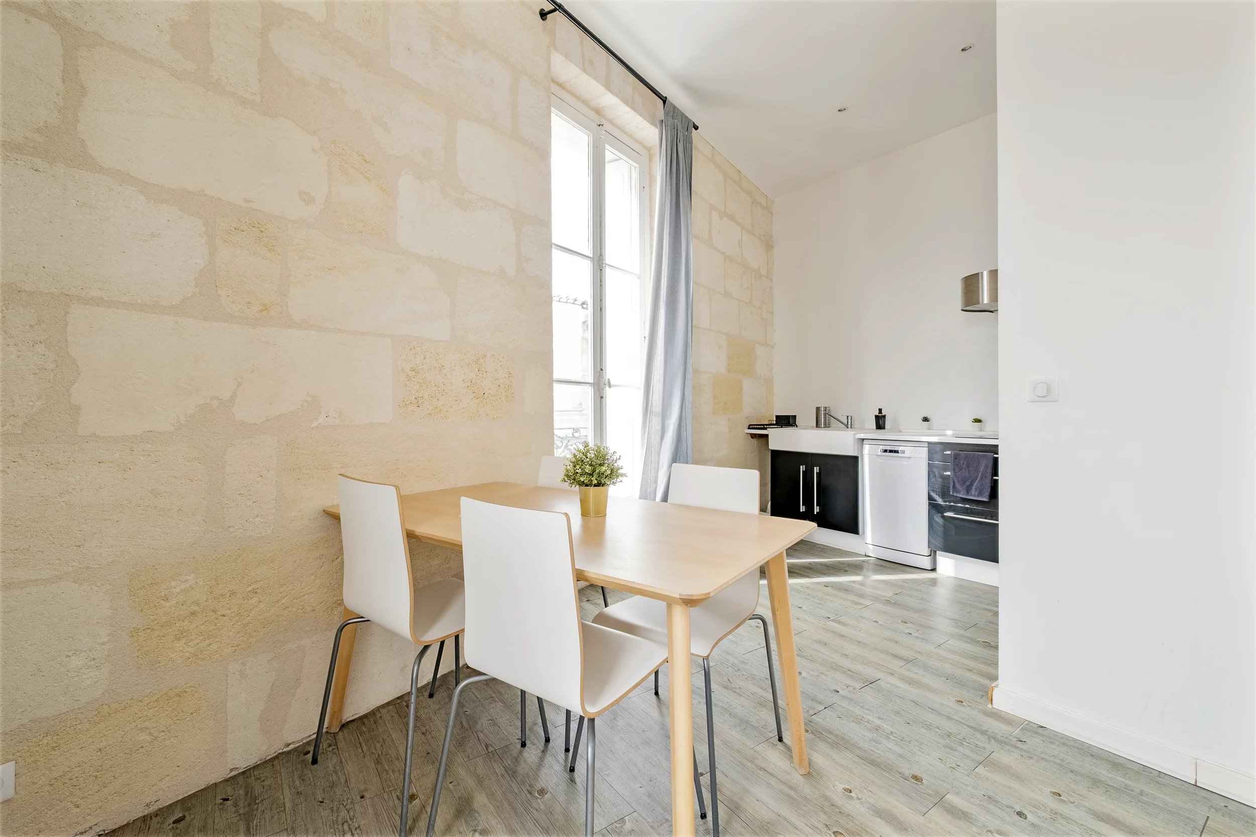 Ebfaf2a29ddd2d8c64ab1da6f10734cb a20859ee51 2500 original - Attribut alt par défaut.