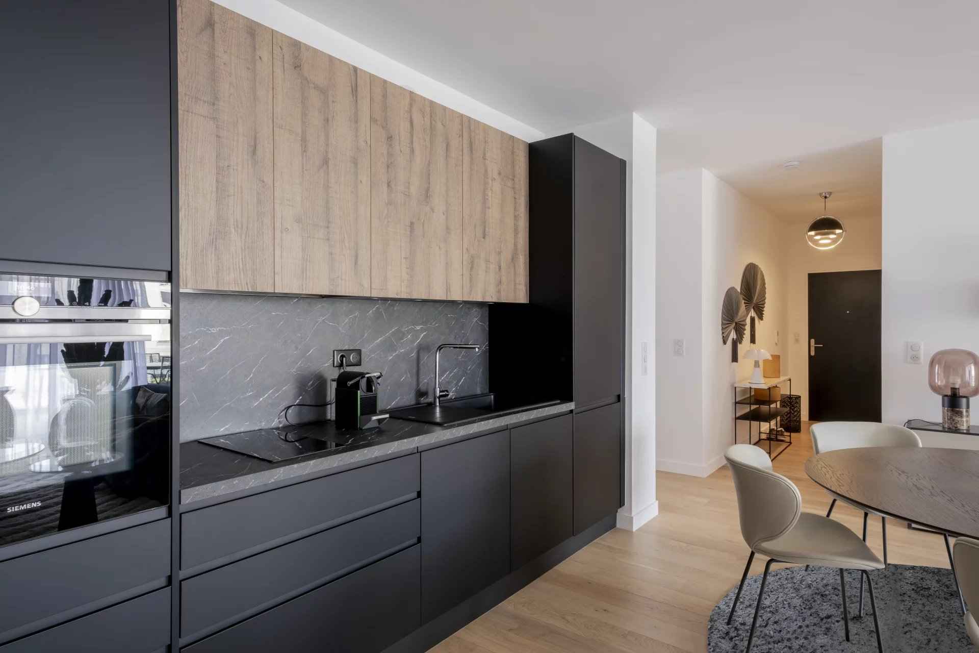 7fd92f24f3a80352450e2faeeb5175a9 e19455ffb9 1920 original - Translation missing: en.helpers.application.image_tag.default_alt