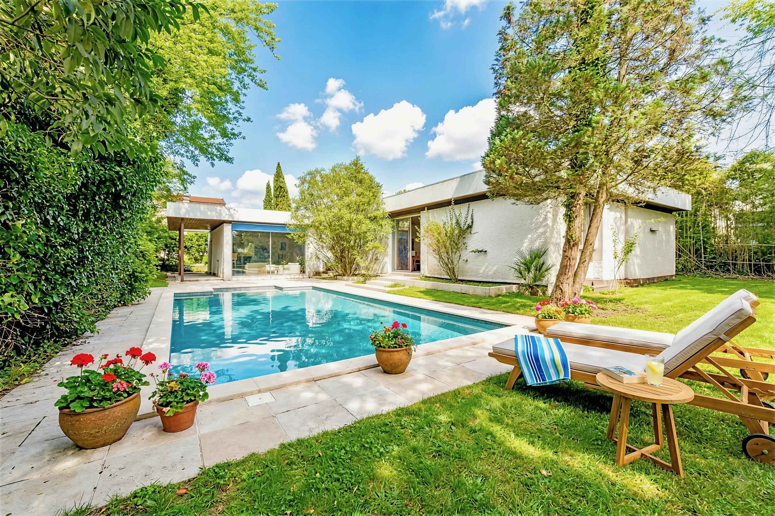 B5ff797e28832aab71d9de884425f109 8a7685cbaf 2528 original - Translation missing: en.helpers.application.image_tag.default_alt