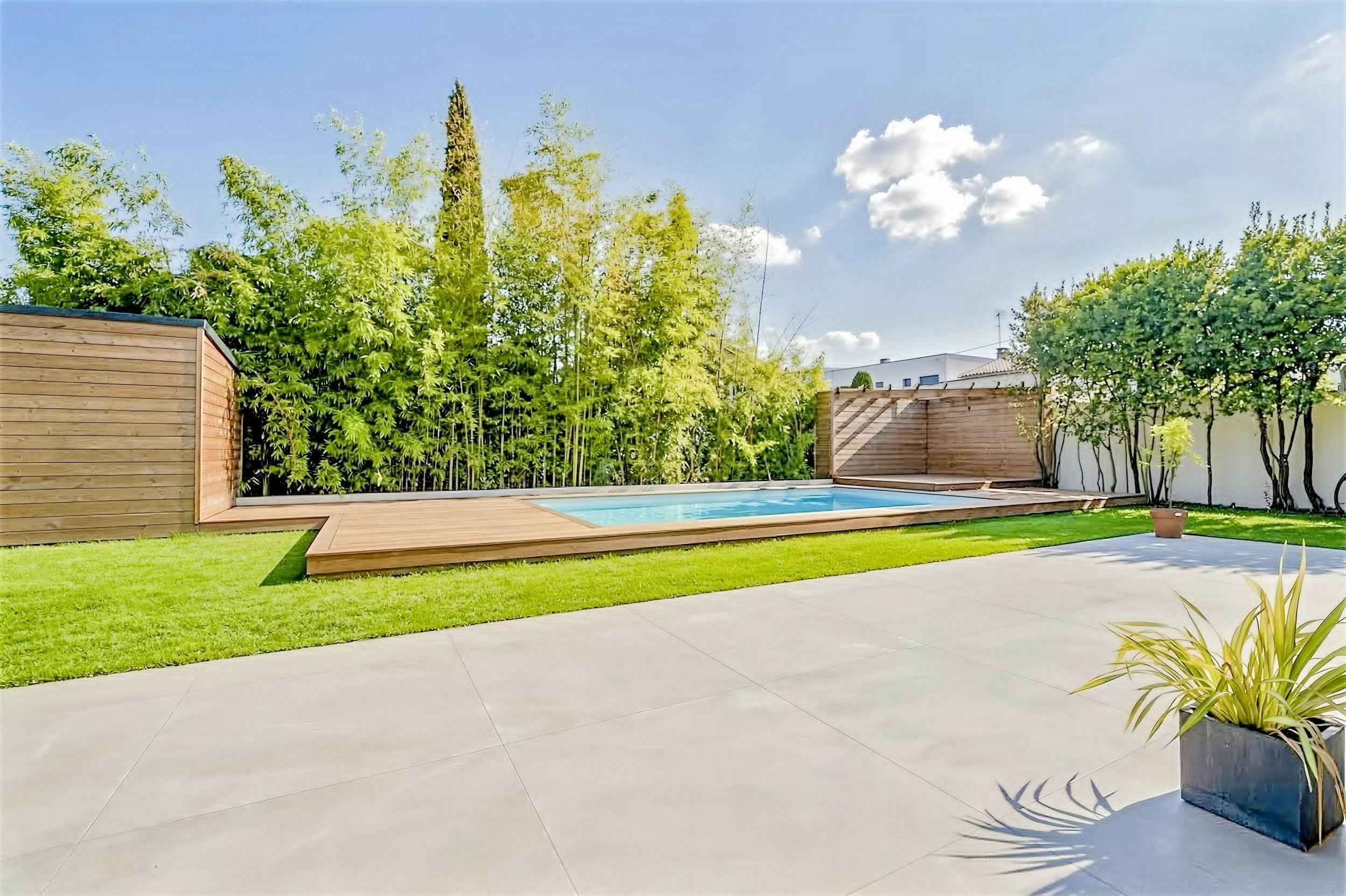 820ef2a3cbfc0748b1777a48607a5824 382f4ddf80 2500 original - Attribut alt par défaut.