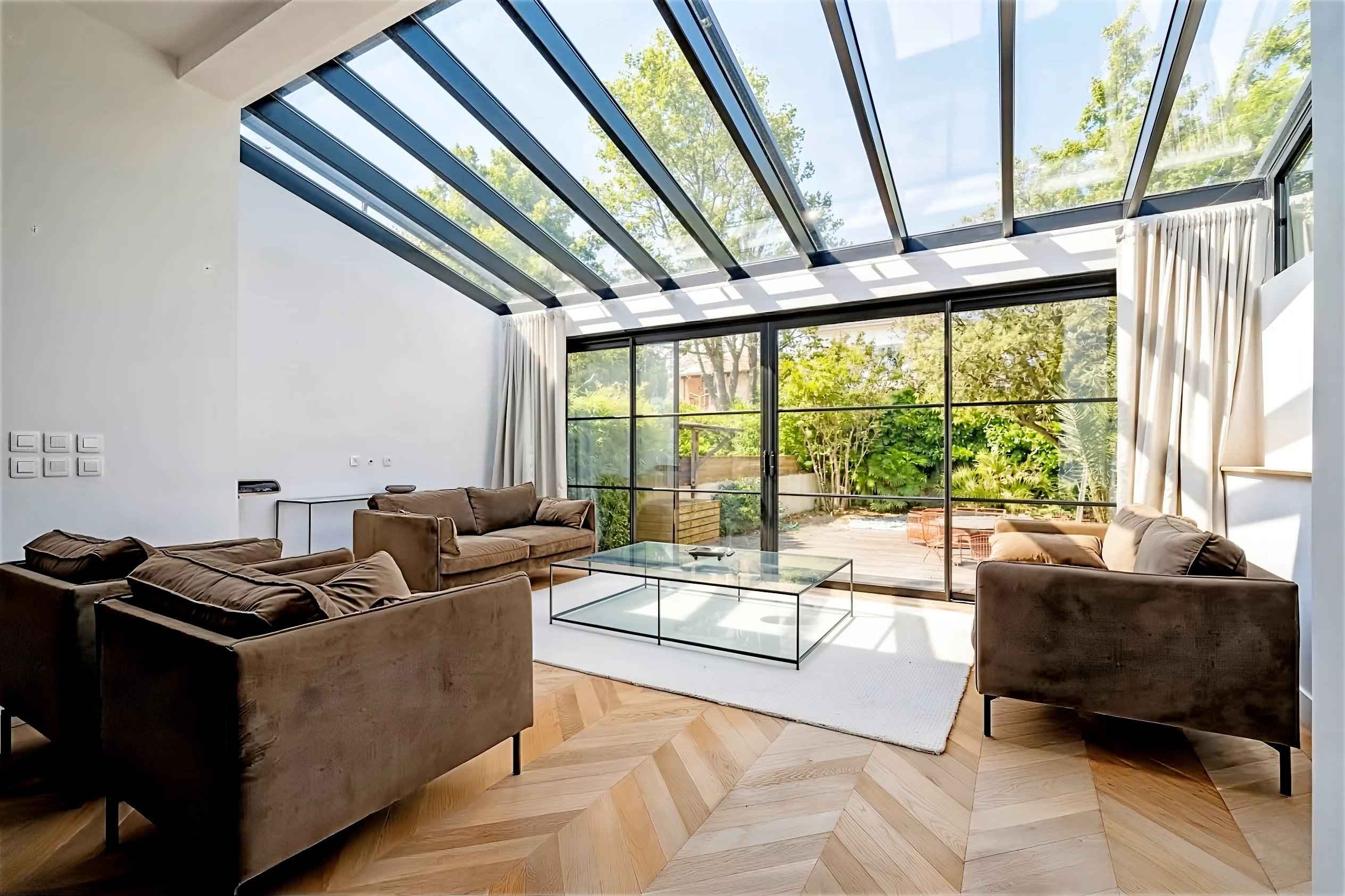 A0336cdd7493086266a040682ea07b00 e4625b5b72 2528 original - Translation missing: en.helpers.application.image_tag.default_alt