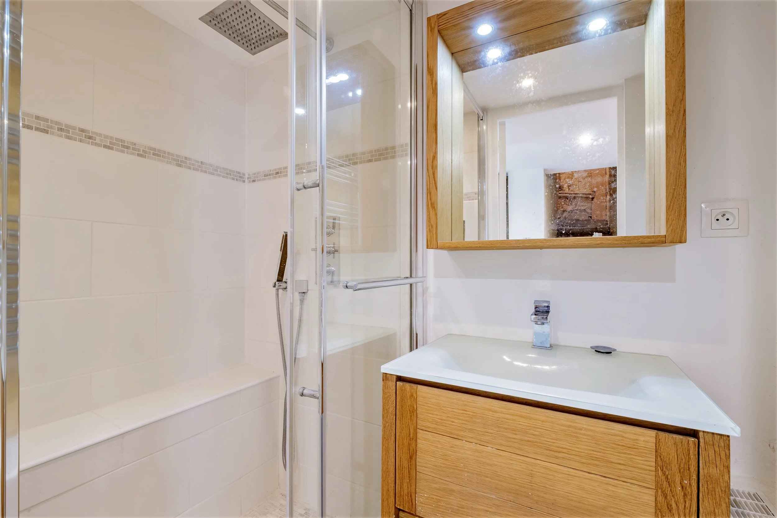 E5d2db1239f2acdd000c0f70092a7866 38f7161490 2500 original - Translation missing: en.helpers.application.image_tag.default_alt