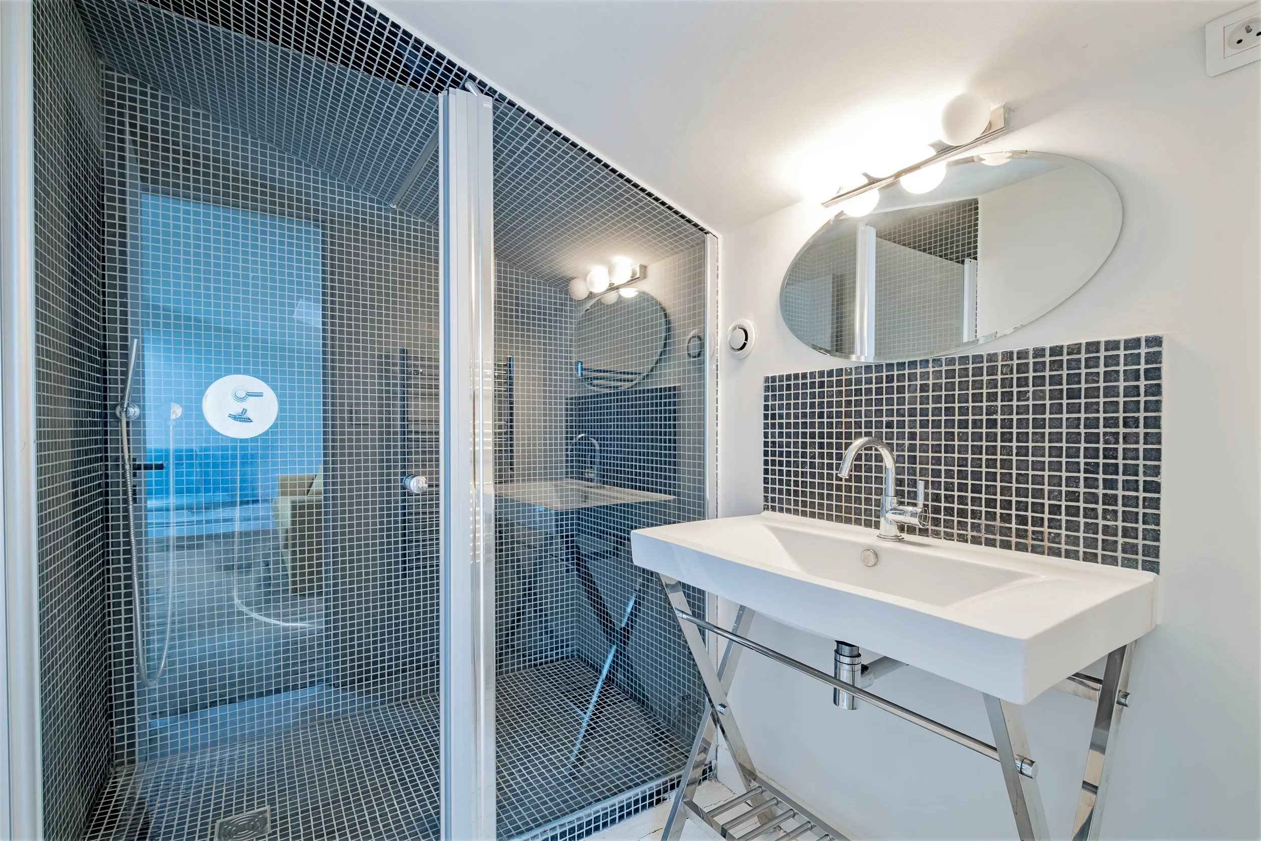 De215c7bdabf5d984b1ef3f0bc6b08b8 09f053cb69 2500 original - Translation missing: en.helpers.application.image_tag.default_alt