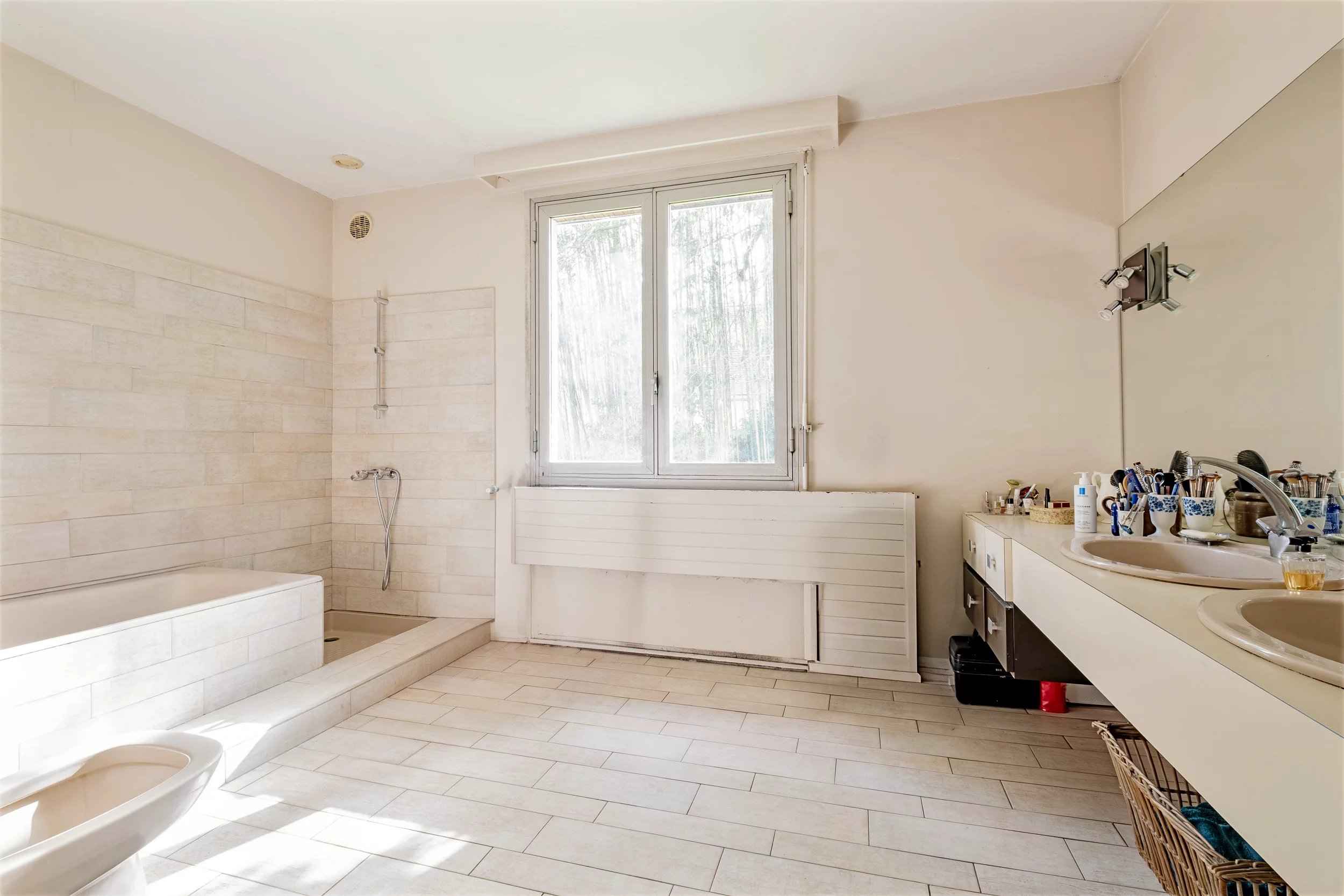 40f440b82bbd5935d5f40752a7140373 80db4de62f 2500 original - Translation missing: en.helpers.application.image_tag.default_alt