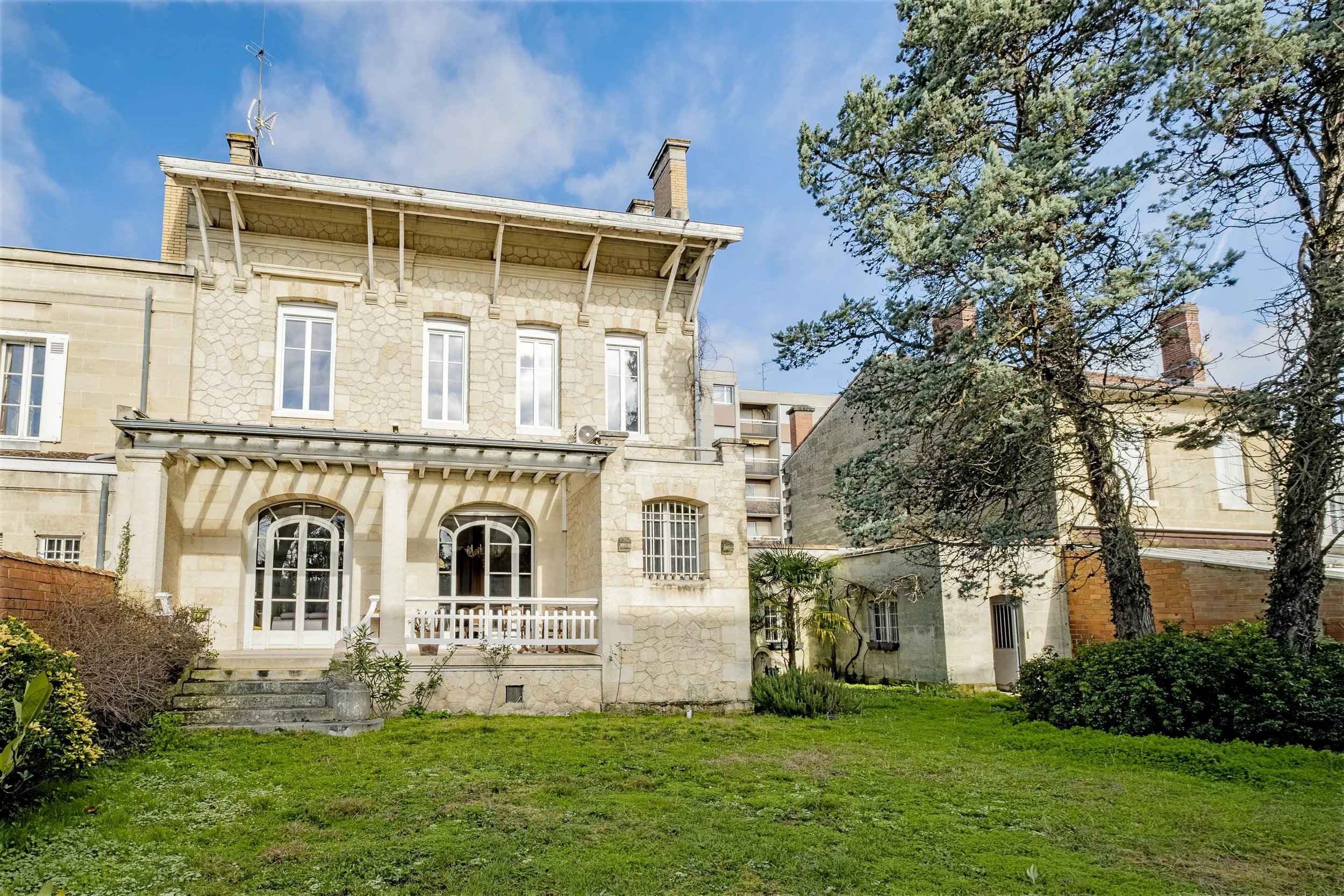 Maison à vendre de 310 m² Bordeaux 