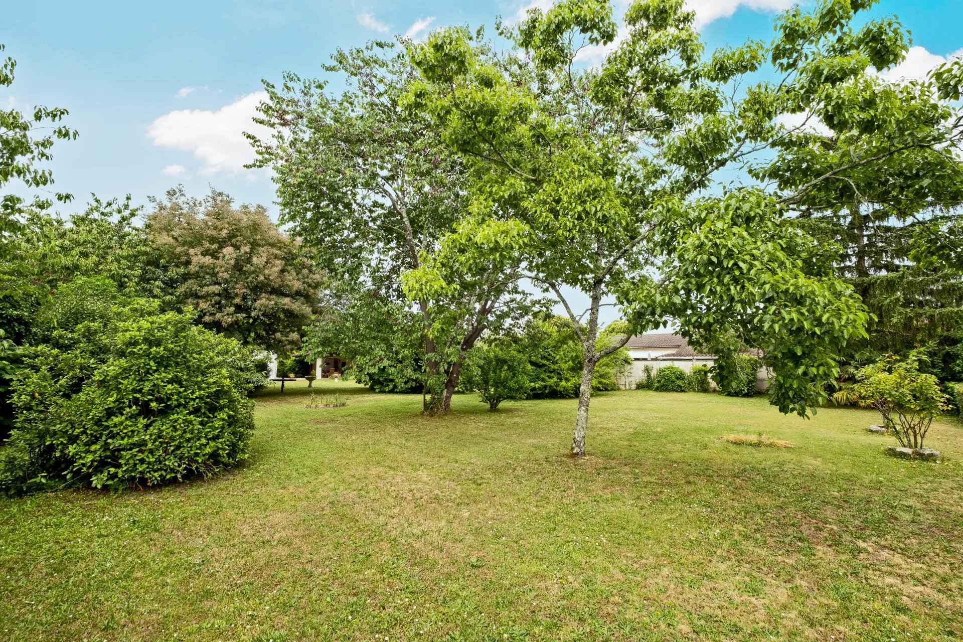 44fce7c4c19bb5685c22321a28f0c4d7 8132ea5377 1920 original - Attribut alt par défaut.