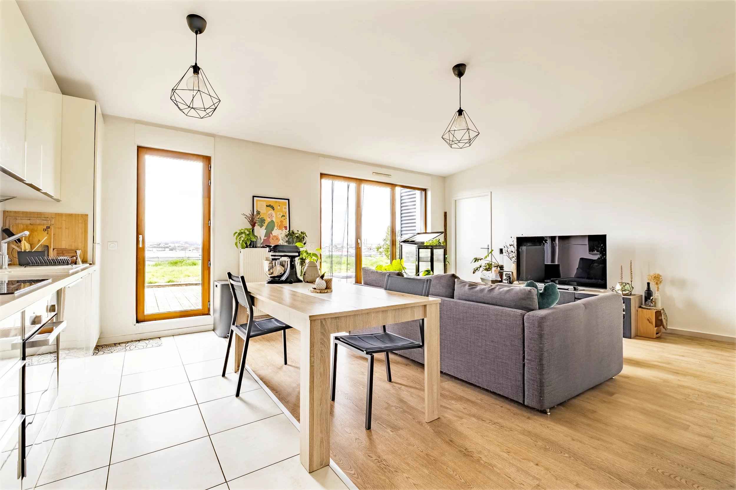 B825e14d6517b145cc101c0aa1417042 0e31528247 2500 original - Attribut alt par défaut.