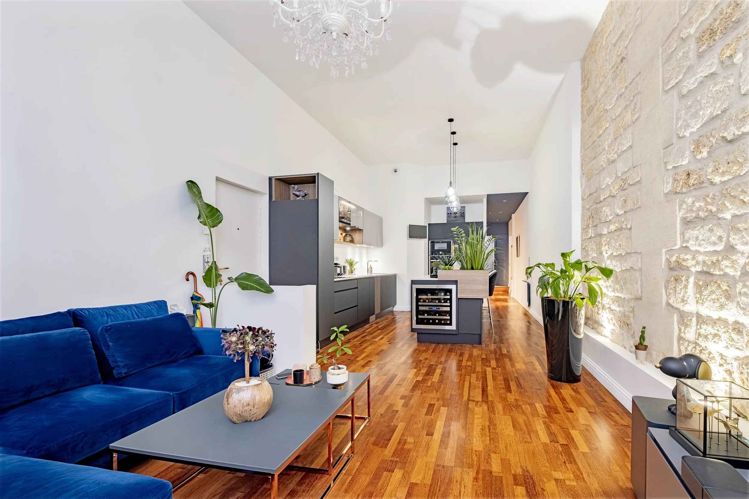 F17b7eb5261bad281d371b3c04ee08c2 105a0b1a58 2500 original - Attribut alt par défaut.