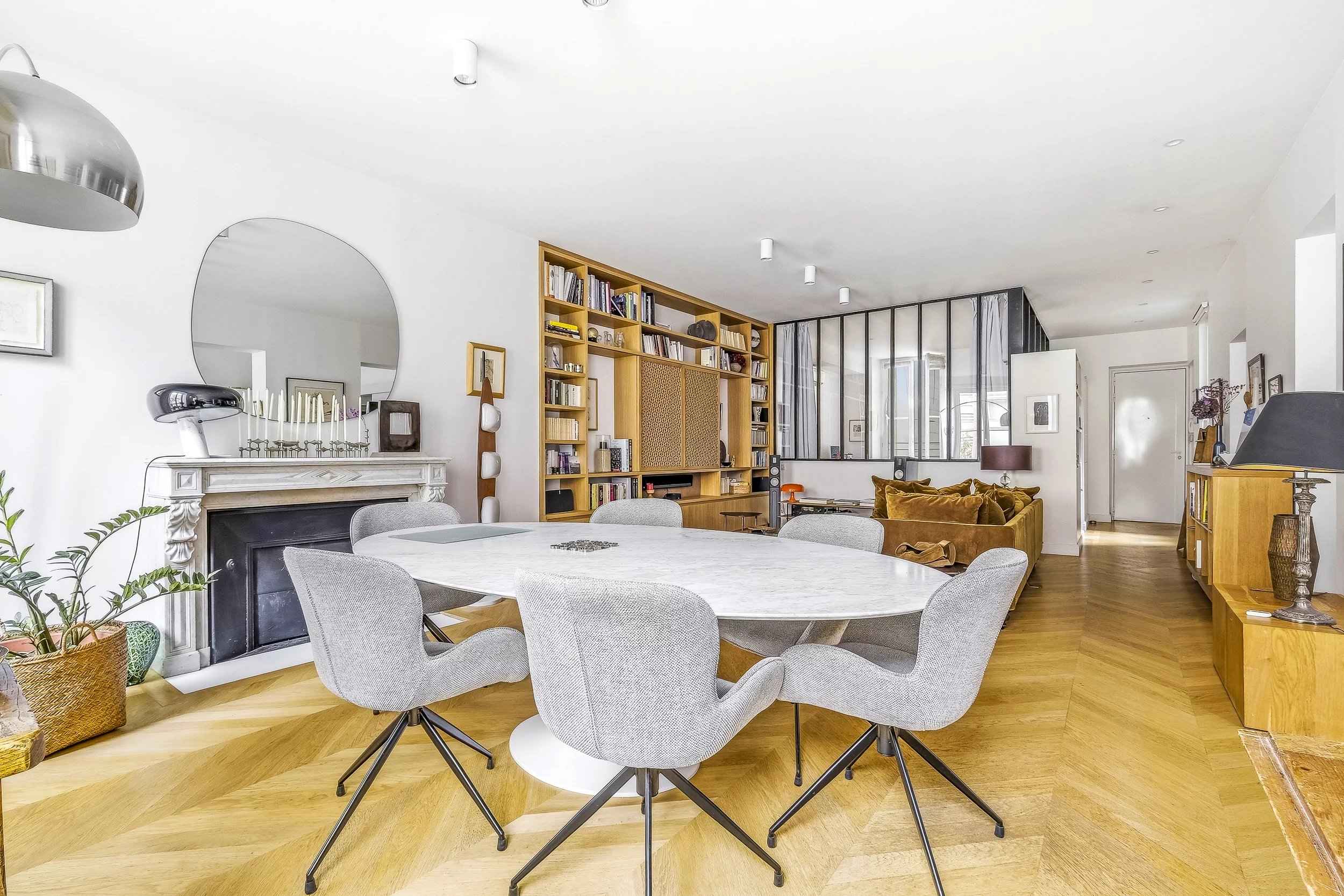 501aec452f7d11bcd931cf0174177f9f 6bc7a298f2 2500 original - Translation missing: en.helpers.application.image_tag.default_alt