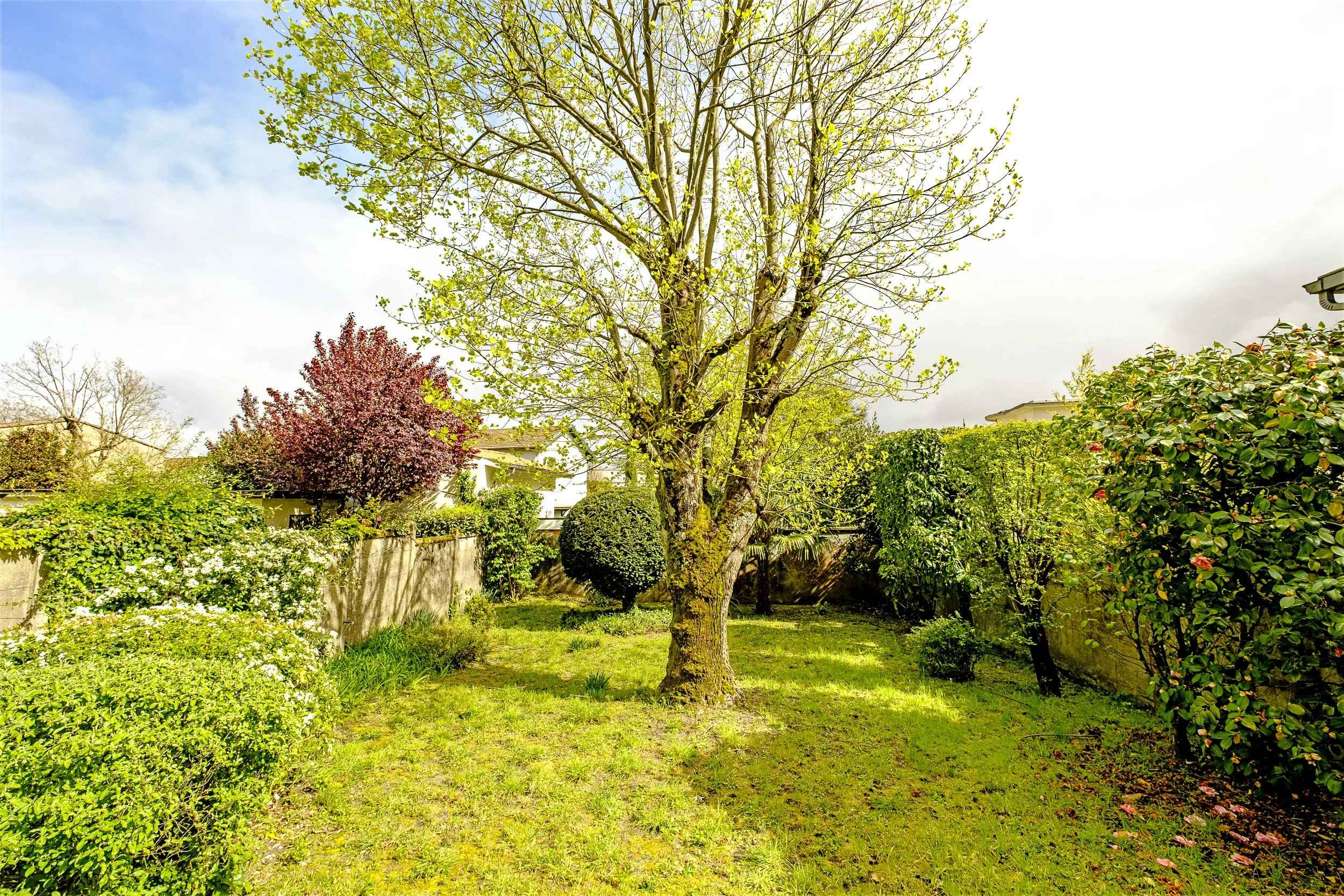 C2cc7880bb055aa5d7d557088ea623be 849eb5ba06 2500 original - Attribut alt par défaut.